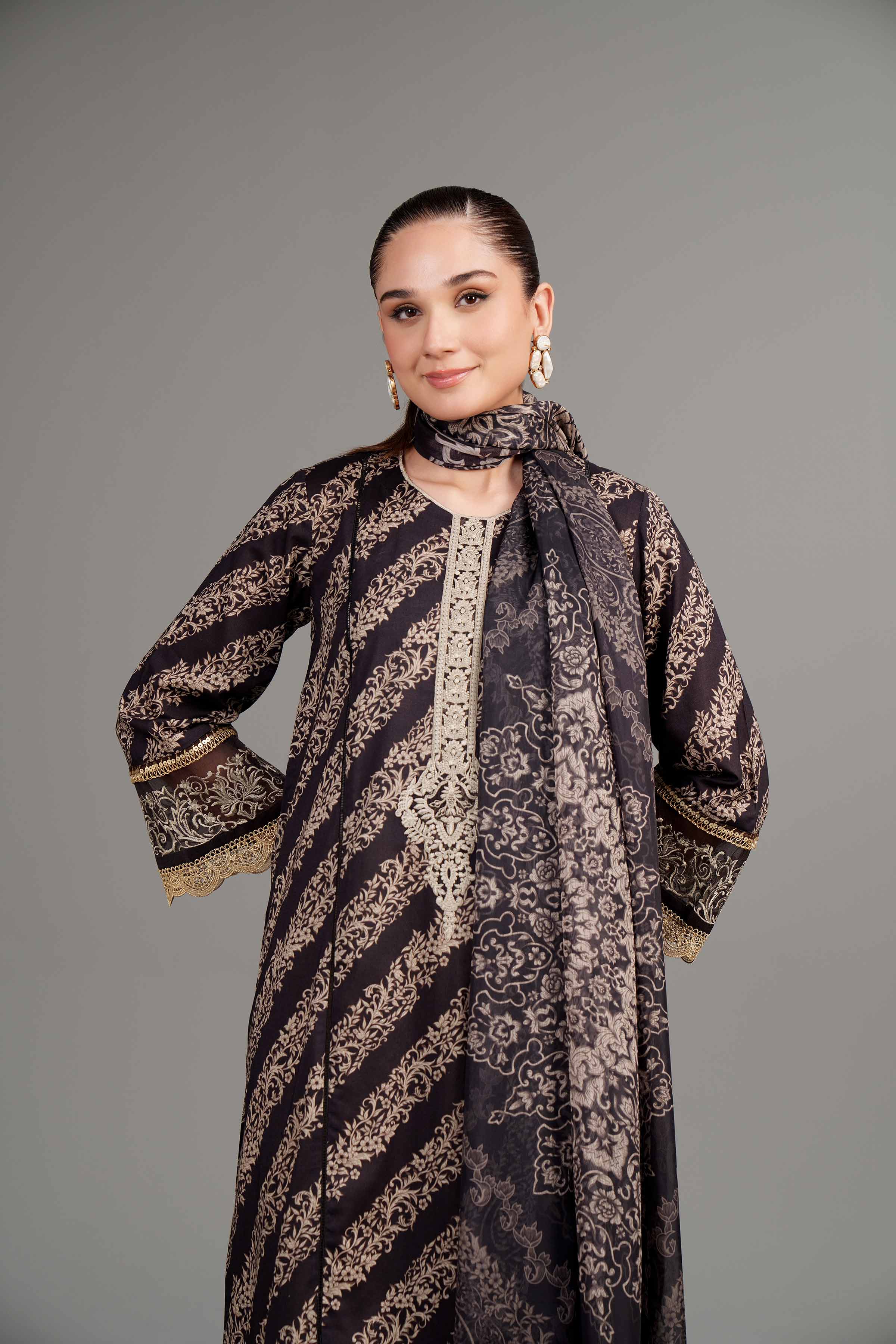 2 Piece -  Digital Printed Embroidered Suit - 42401948 - Image 4