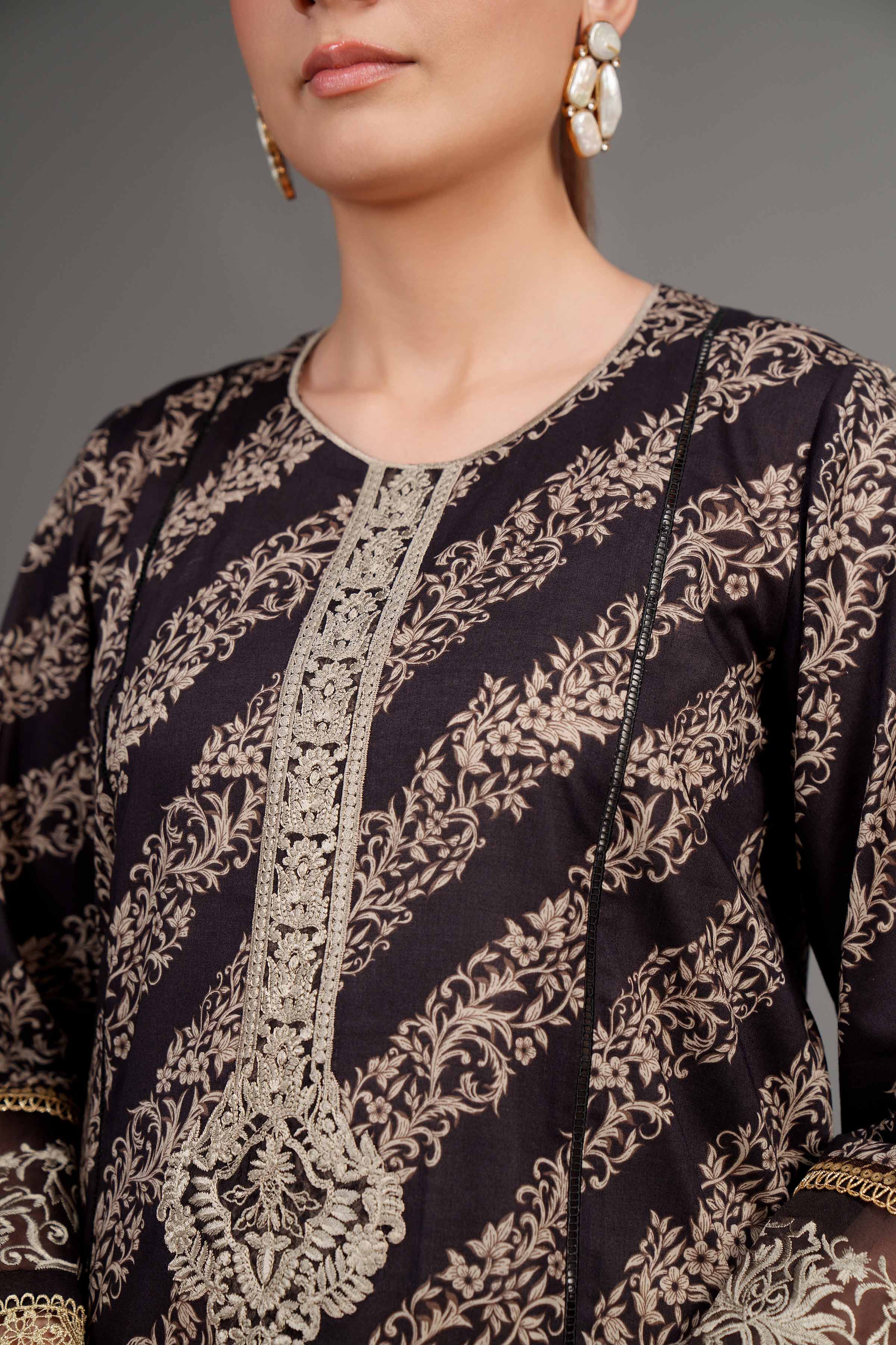 2 Piece -  Digital Printed Embroidered Suit - 42401948 - Image 5