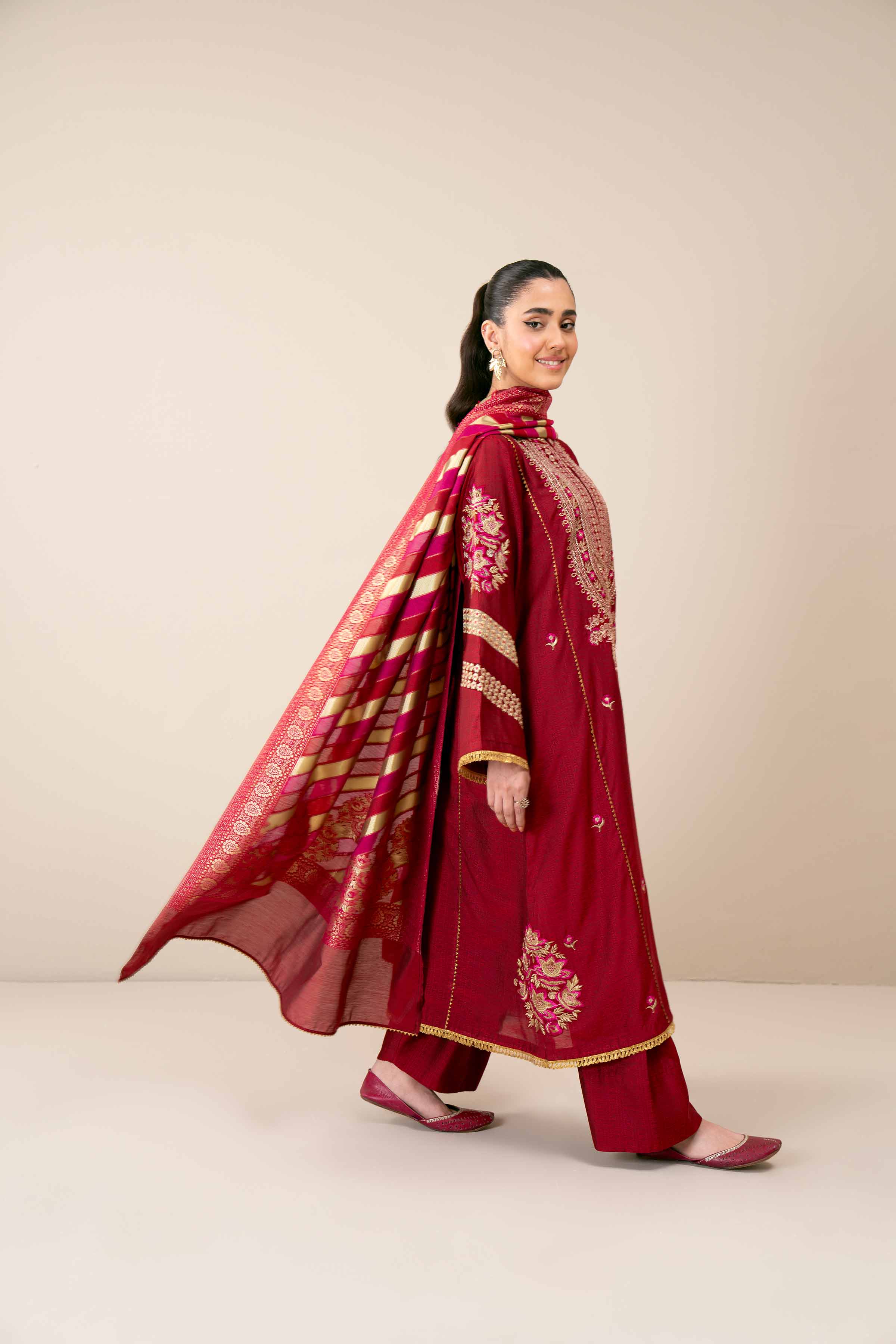 3 Piece - Yarn Dyed Embroidered Suit - 42401981 - Image 5