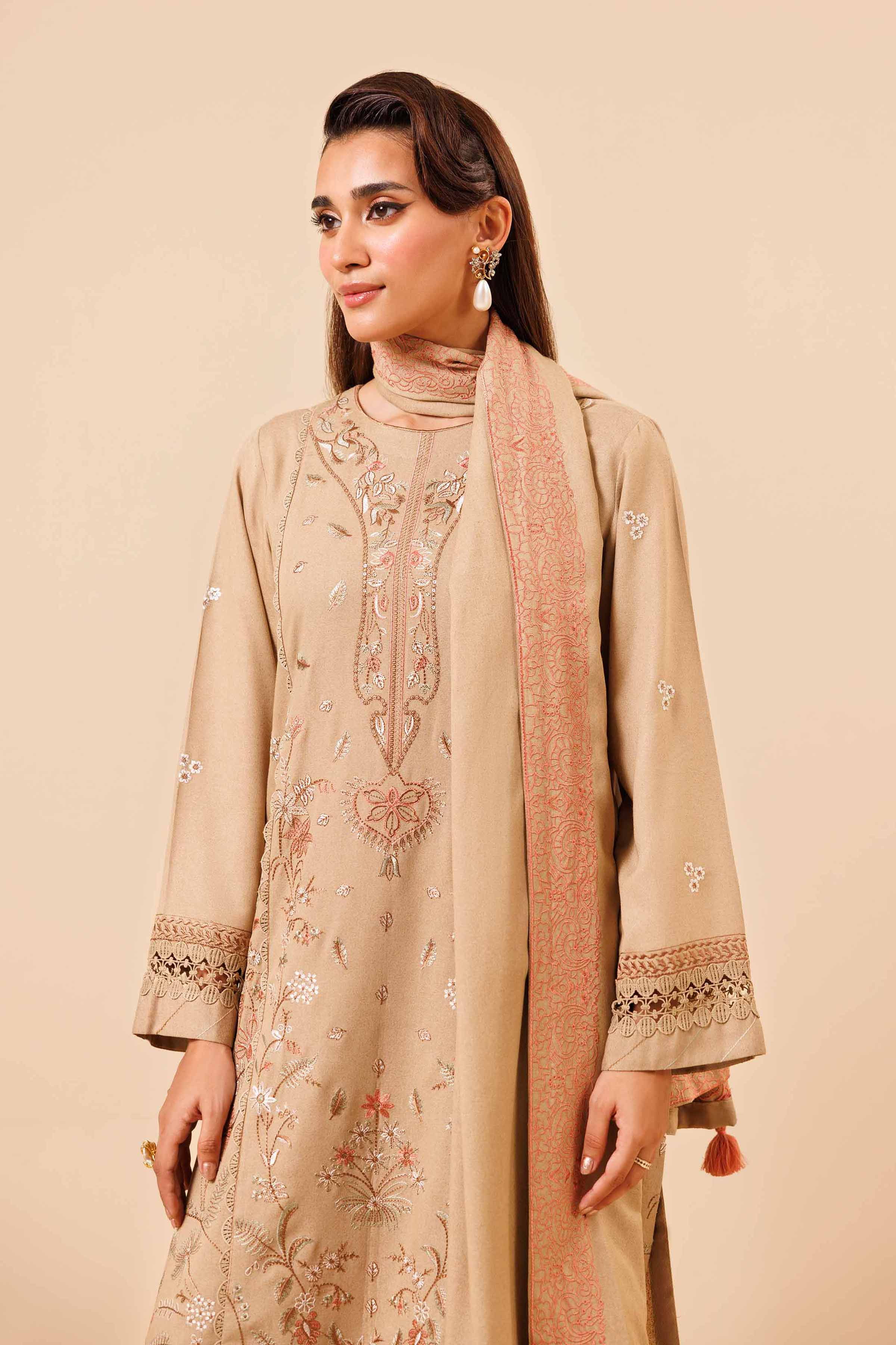 3 Piece - Embroidered Suit - 42404363 - Image 2