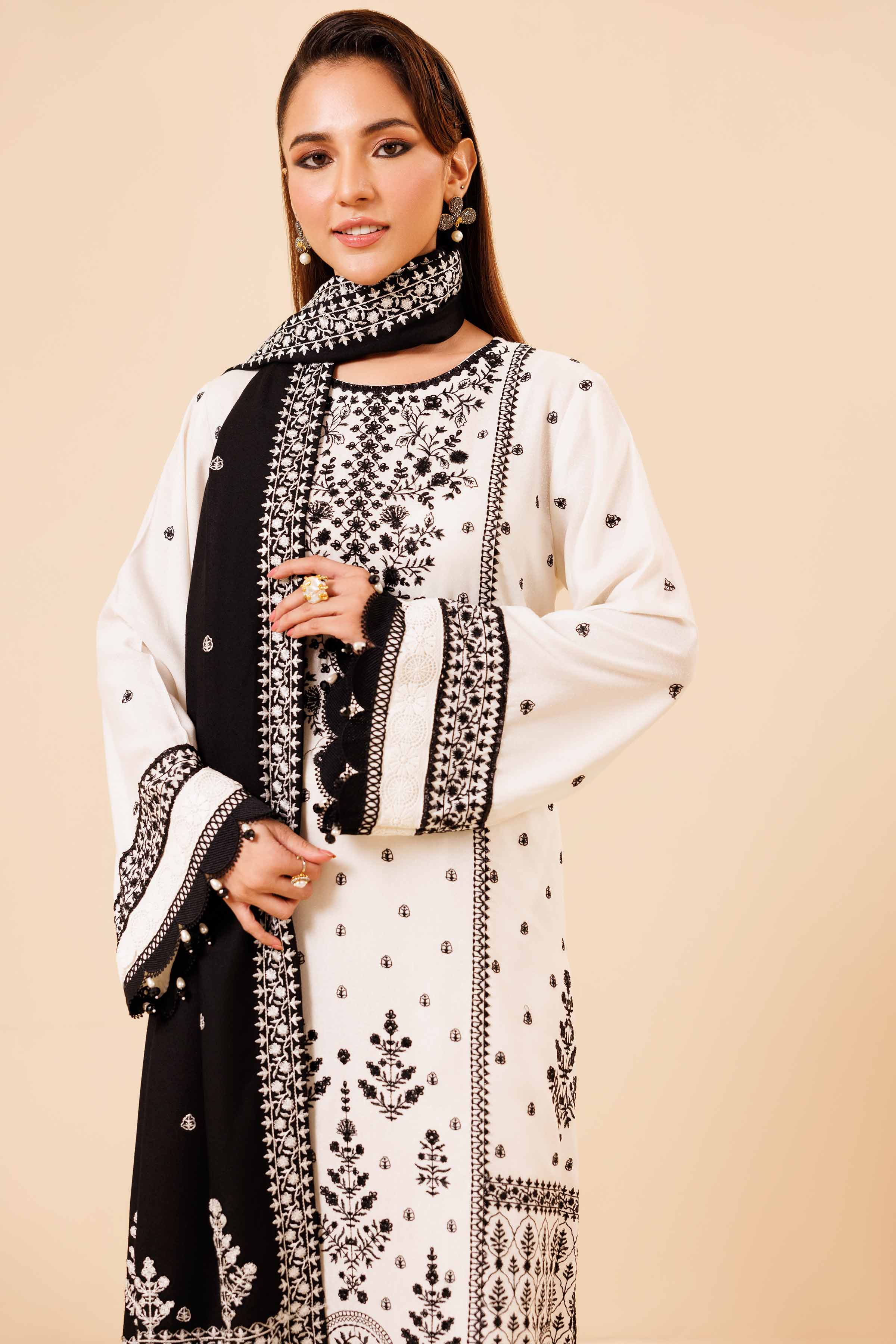 3 Piece - Embroidered Suit - 42404368 - Image 6