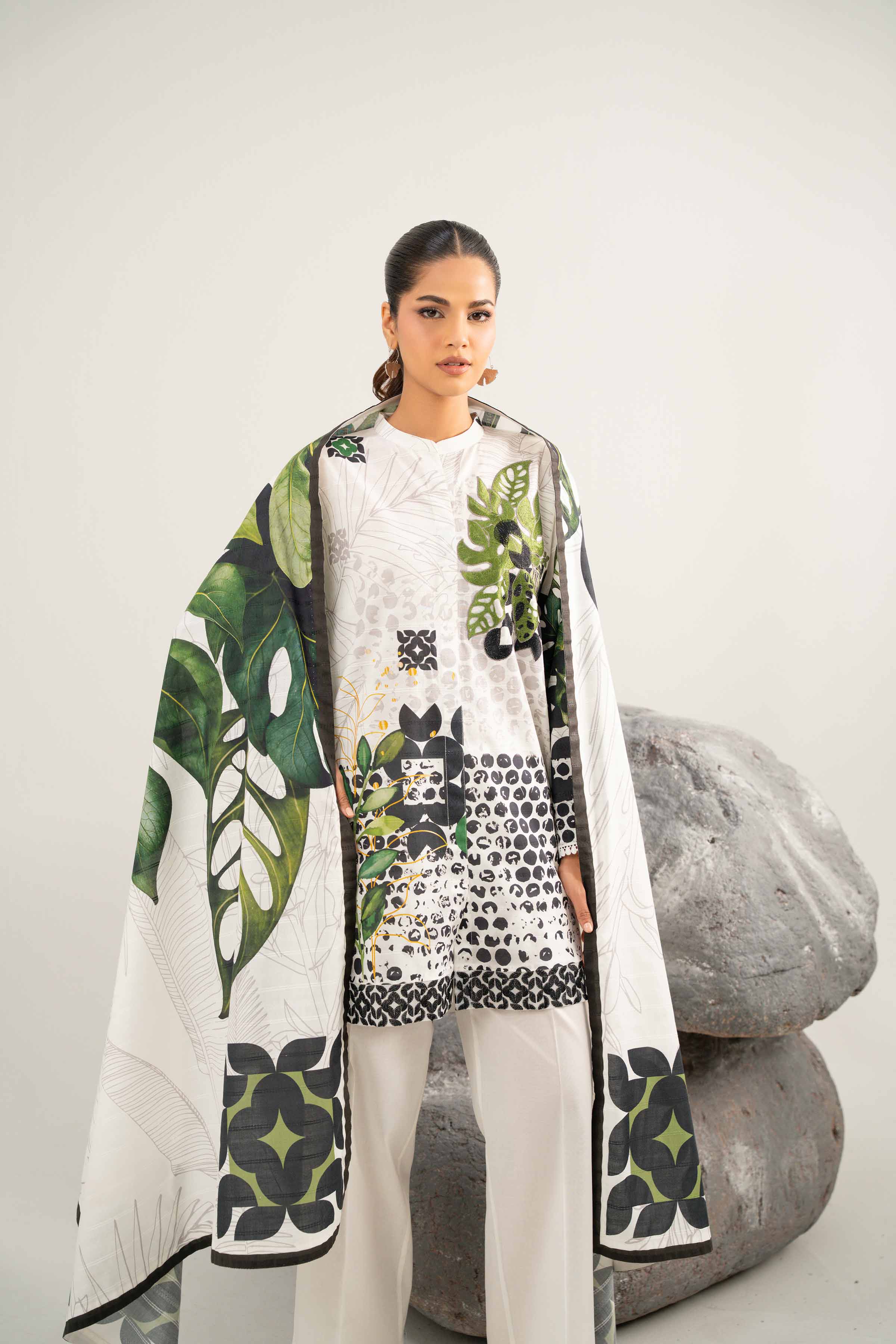 3 Piece - Digital Printed Embroidered Suit - 42502051 - Image 8