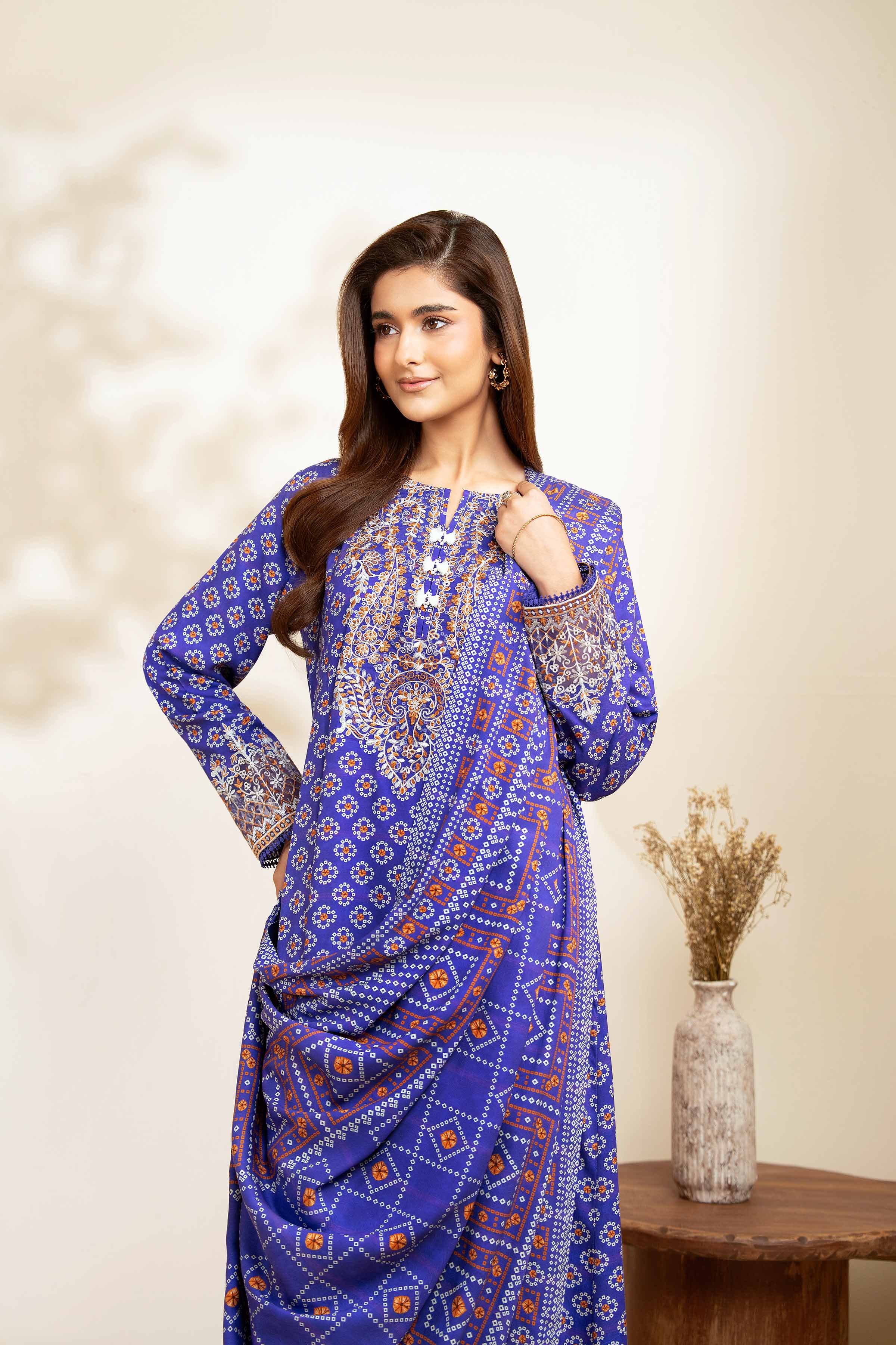 3 Piece - Printed Embroidered Suit - 42502618 - Image 4