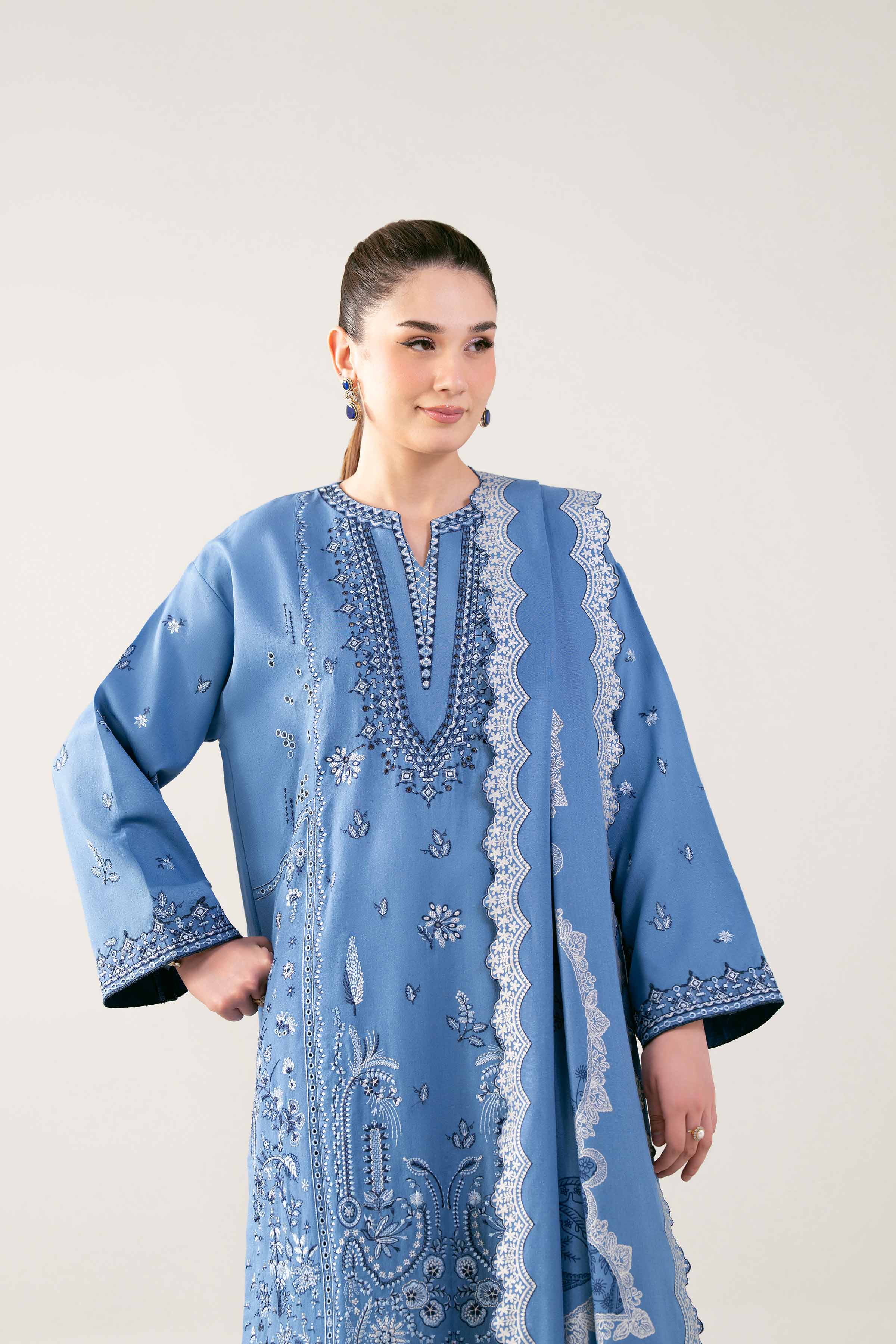 3 Piece - Printed Embroidered Suit - 42502747 - Image 4