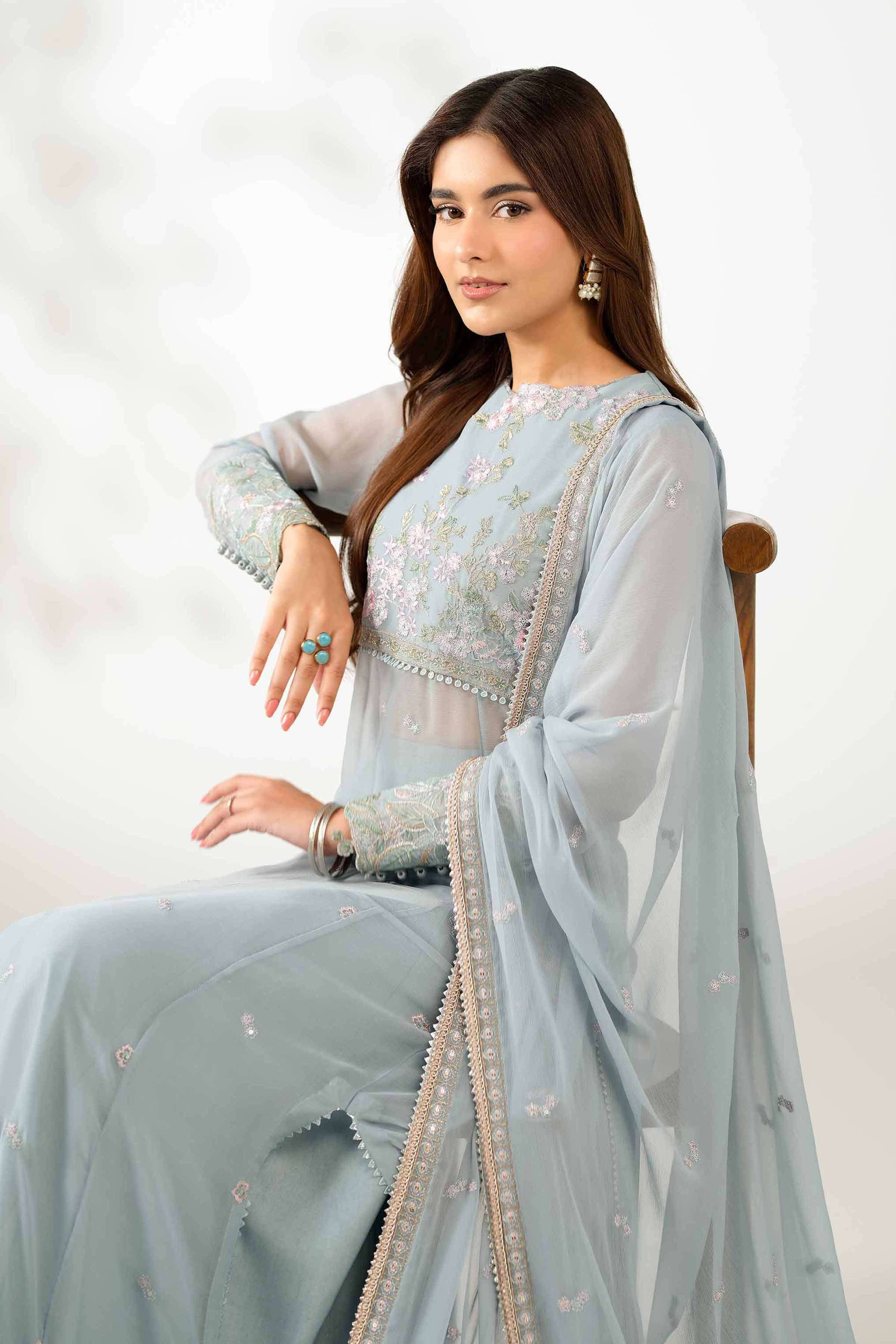 3 Piece - Embroidered Suit - 42502775 - Image 2