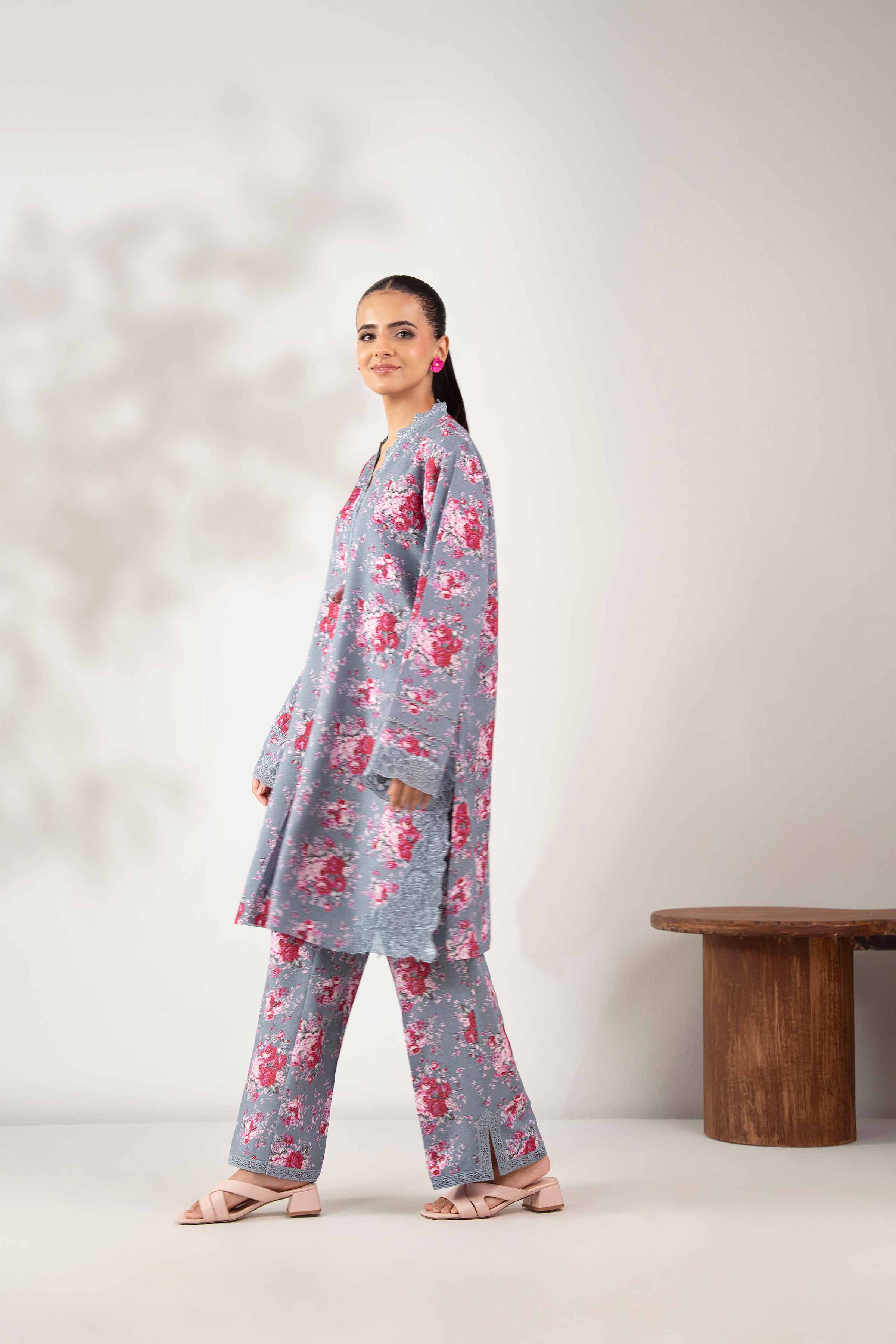 2 Piece - Printed Embroidered Suit - 42502813 - Image 4