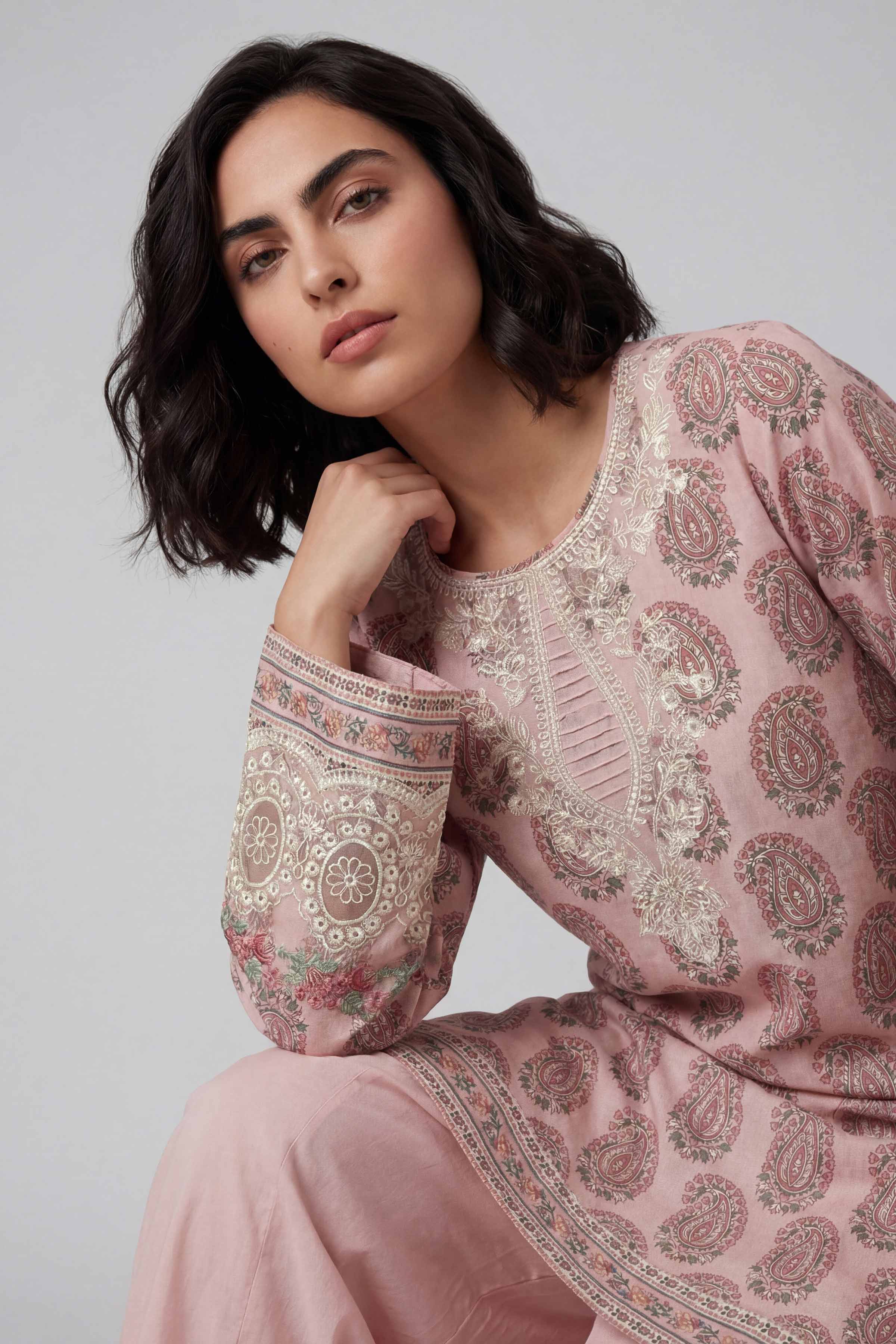 2 Piece - Printed Embroidered Suit - 42601661 - Image 4
