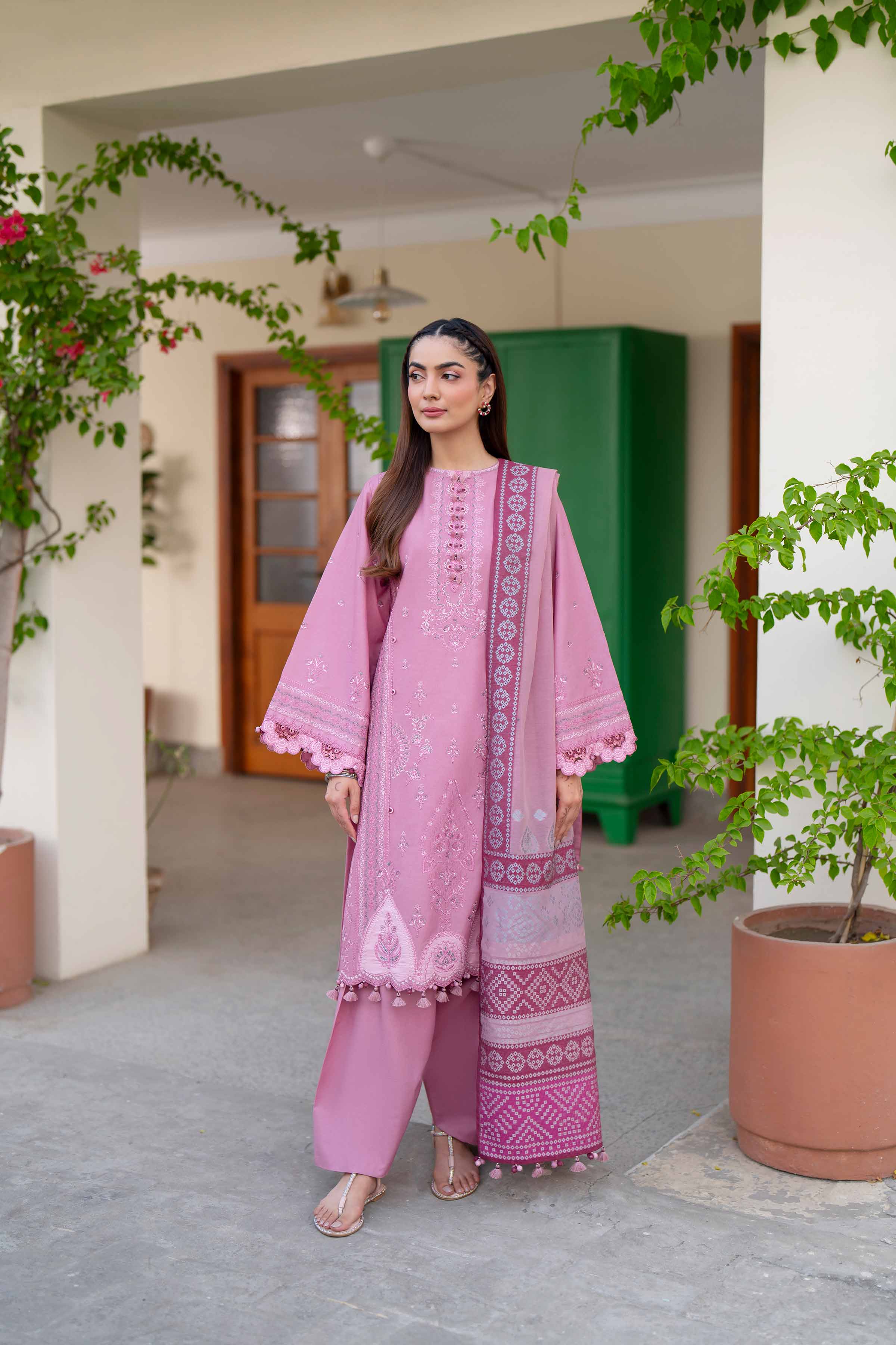 3 Piece - Embroidered Suit - 42601684 - Image 4
