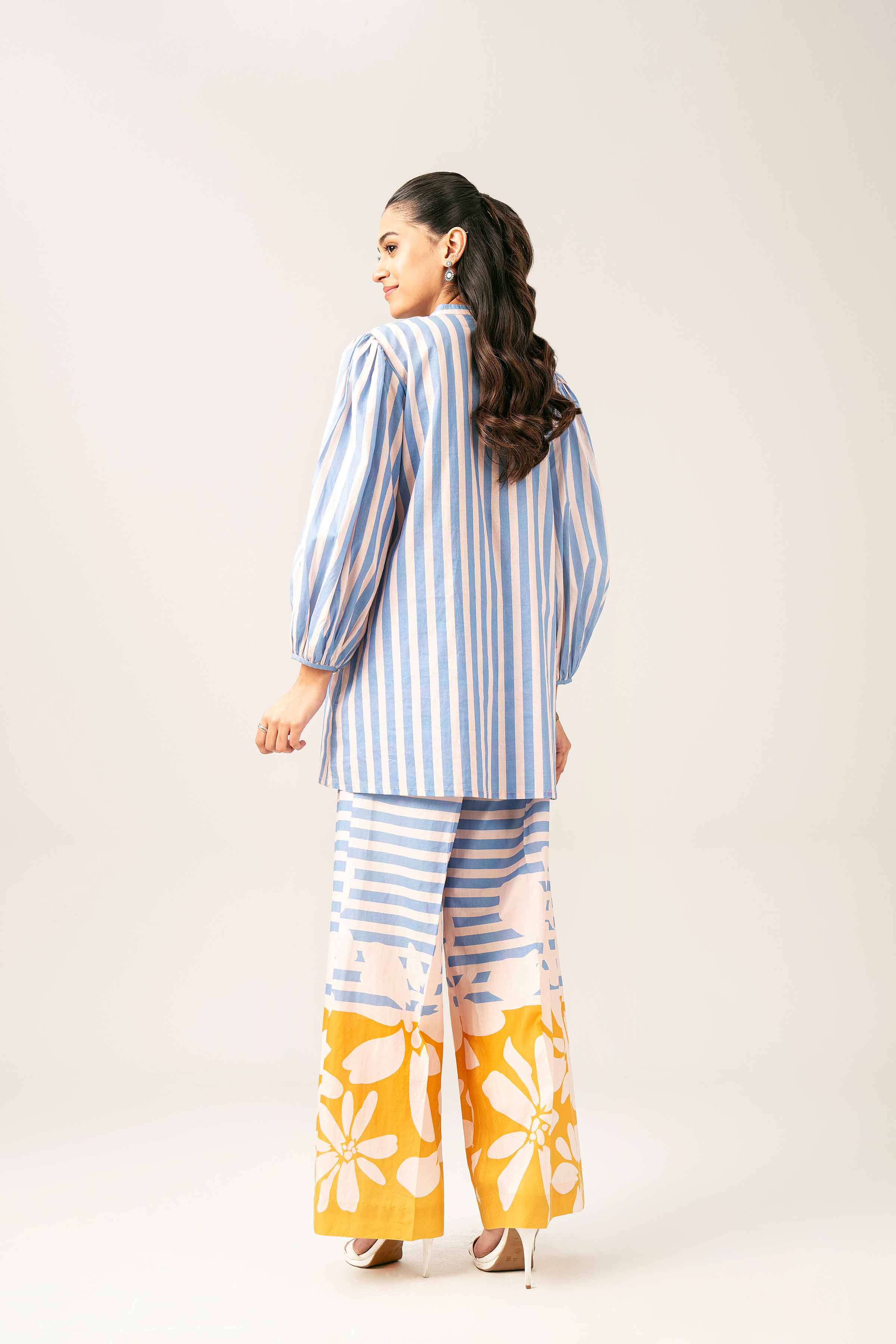 2 Piece - Printed Suit - AS25-46 - Image 3