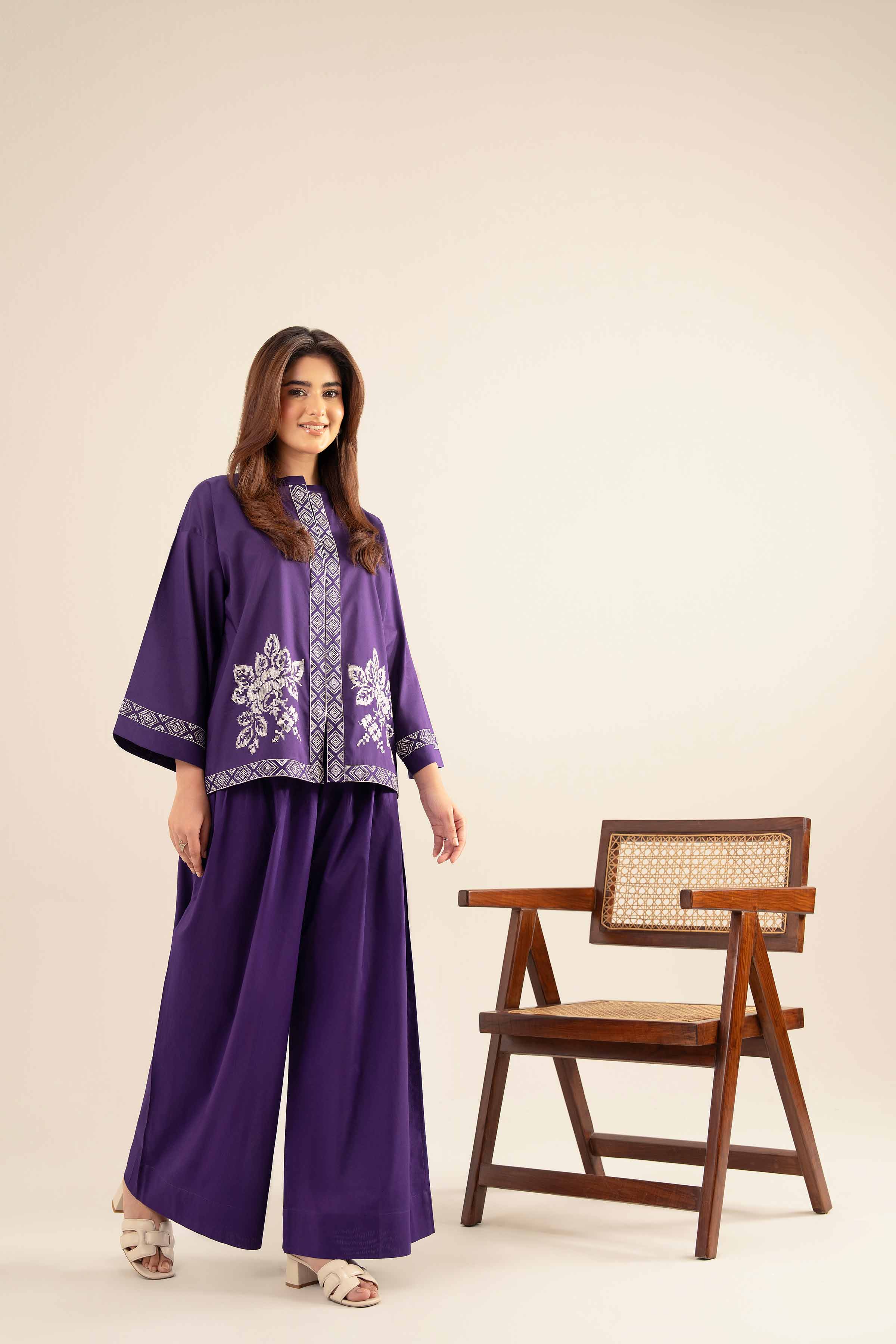 2 Piece - Embroidered Suit - AS25-75 - Image 7