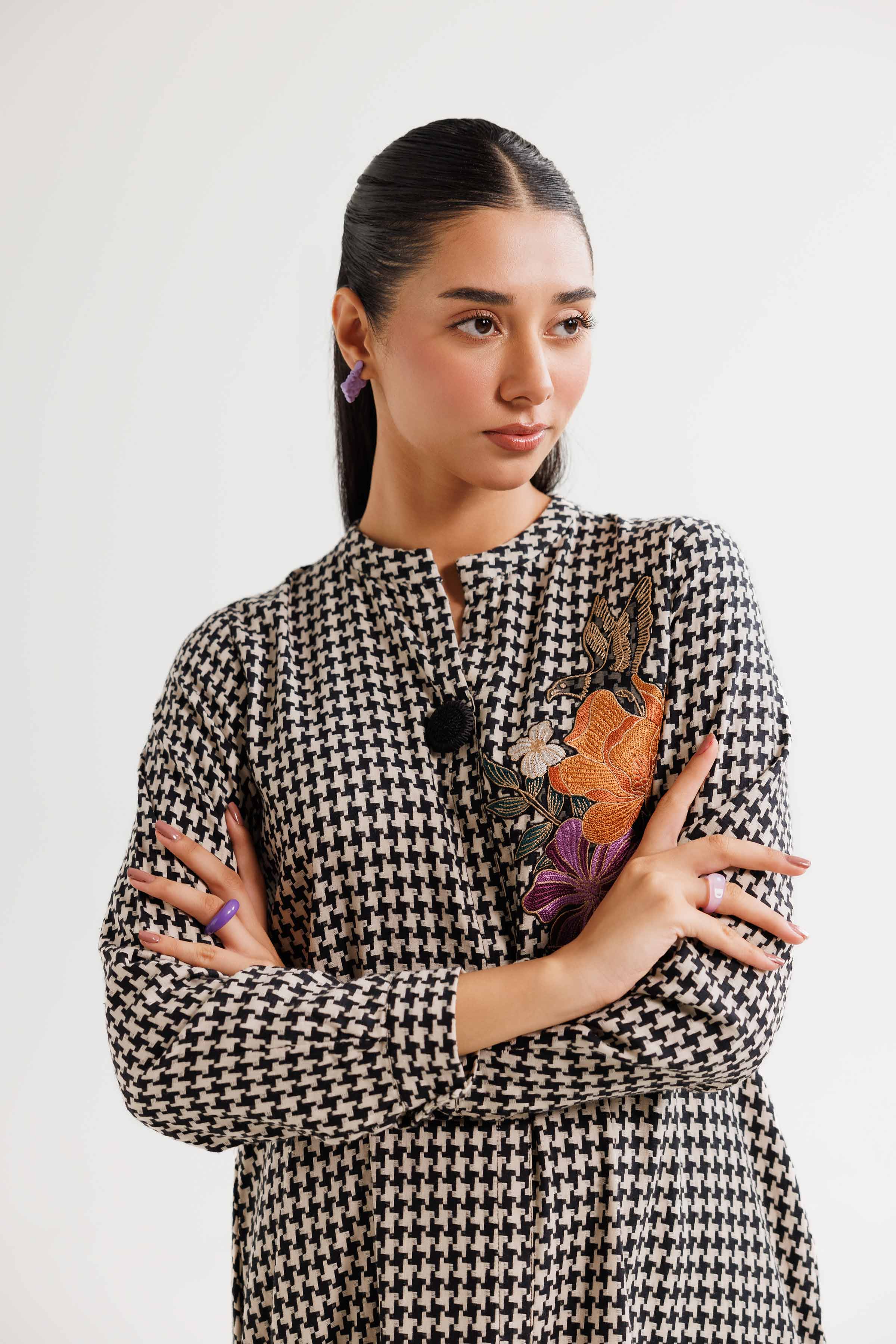 Embroidered Dress - AW24-05 - Image 4