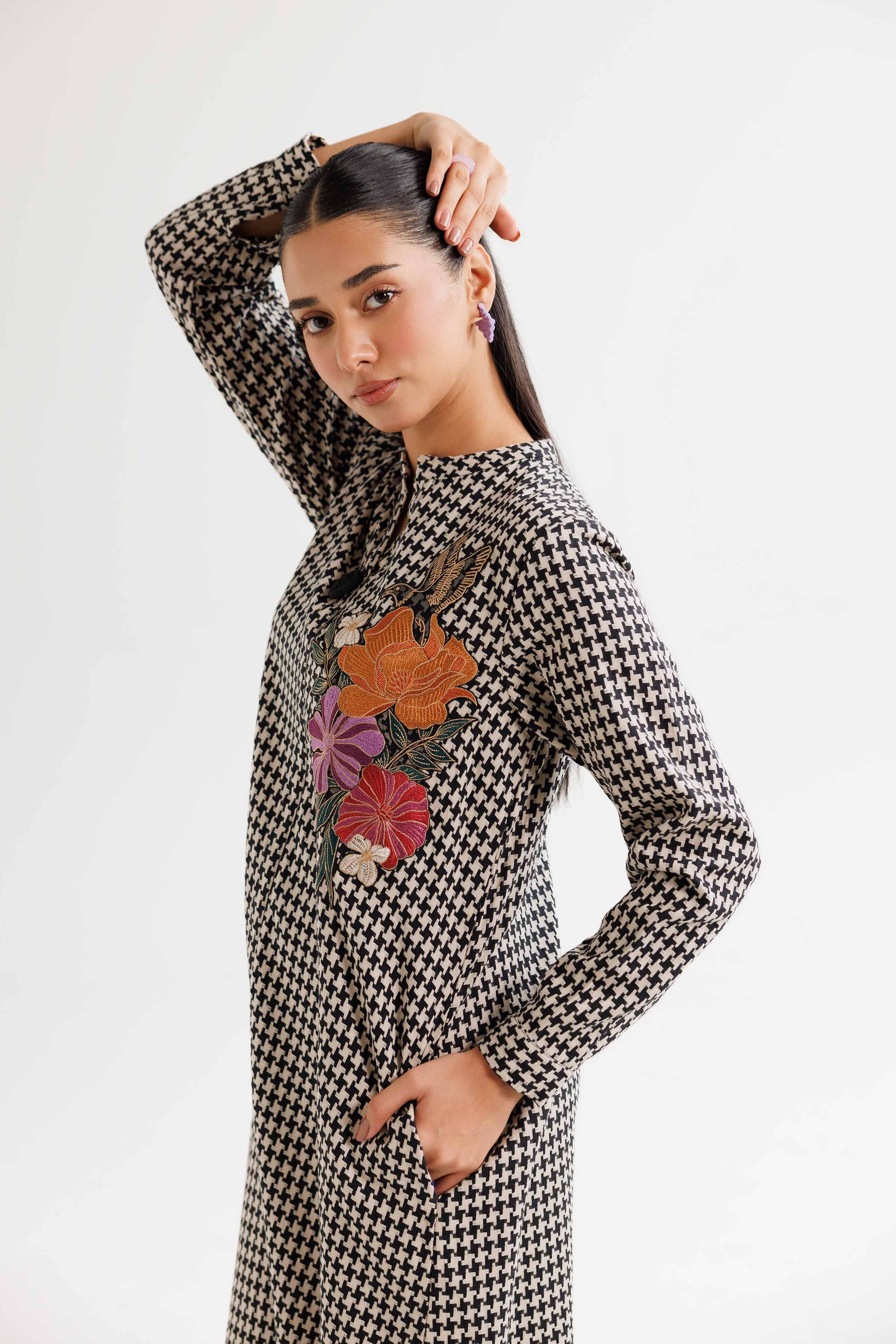 Embroidered Dress - AW24-05 - Image 5