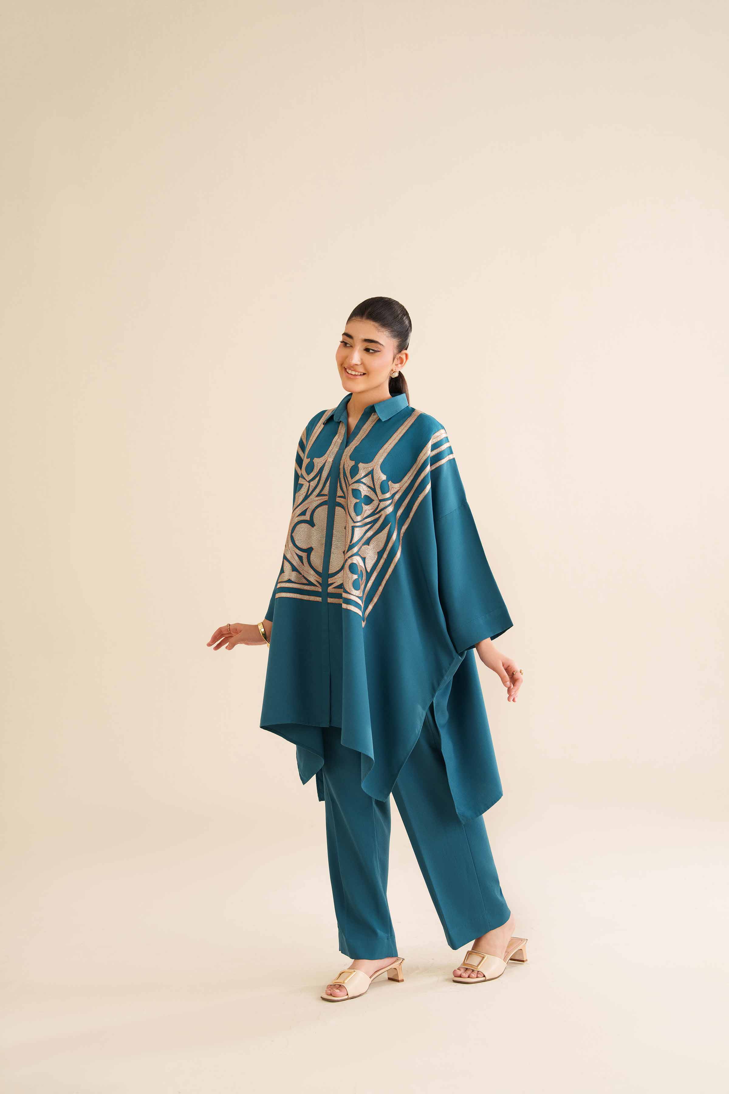 2 Piece - Embroidered Suit - AW25-08 - Image 5