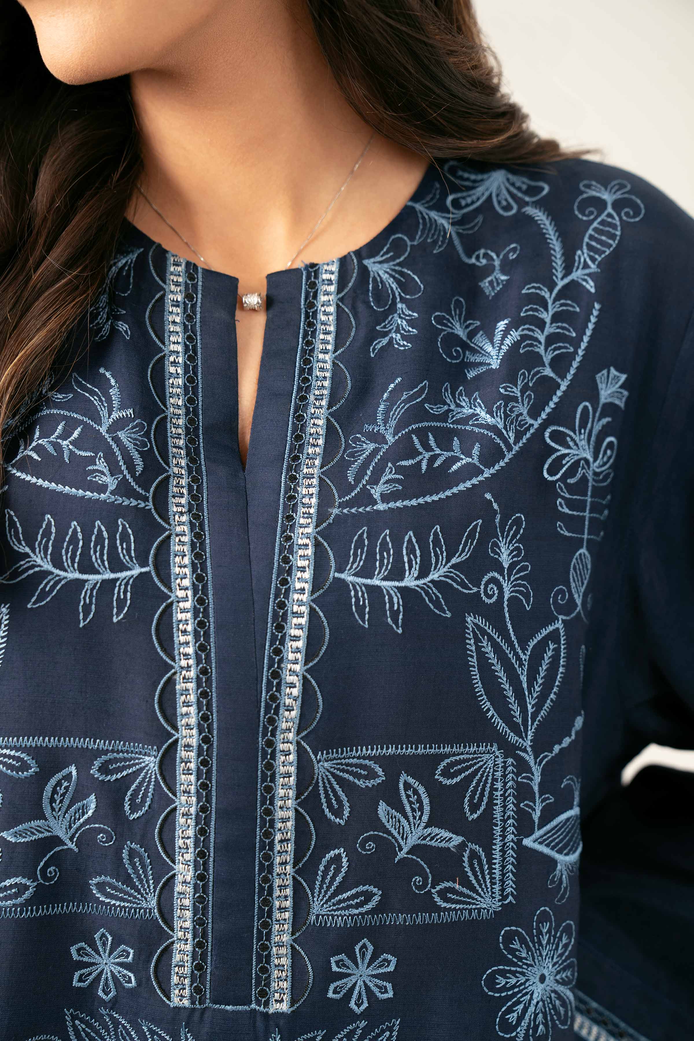 2 Piece - Embroidered Suit - FE25-39 - Image 4