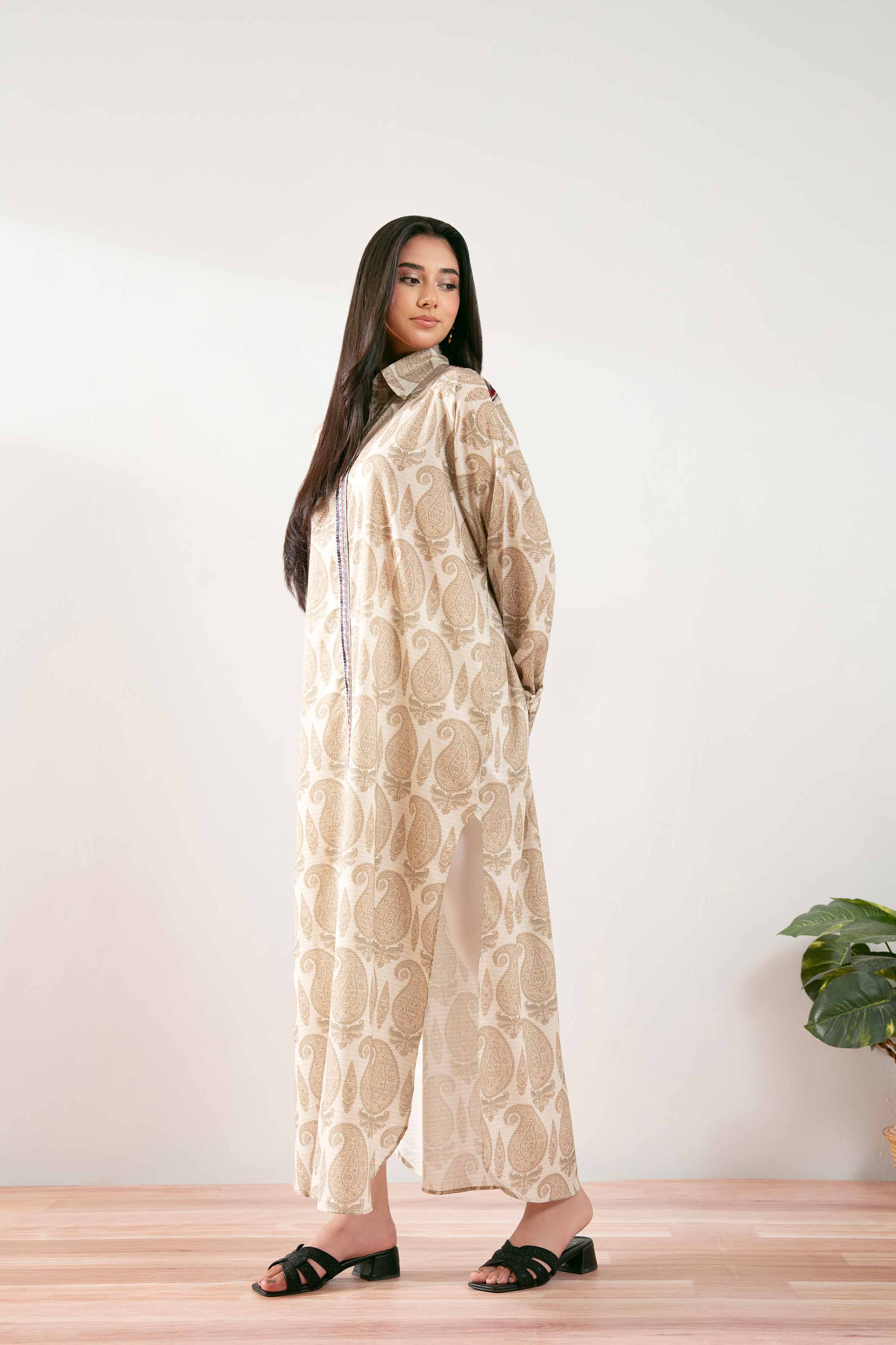 Printed Embroidered Shirt -  FS25-35 - Image 3