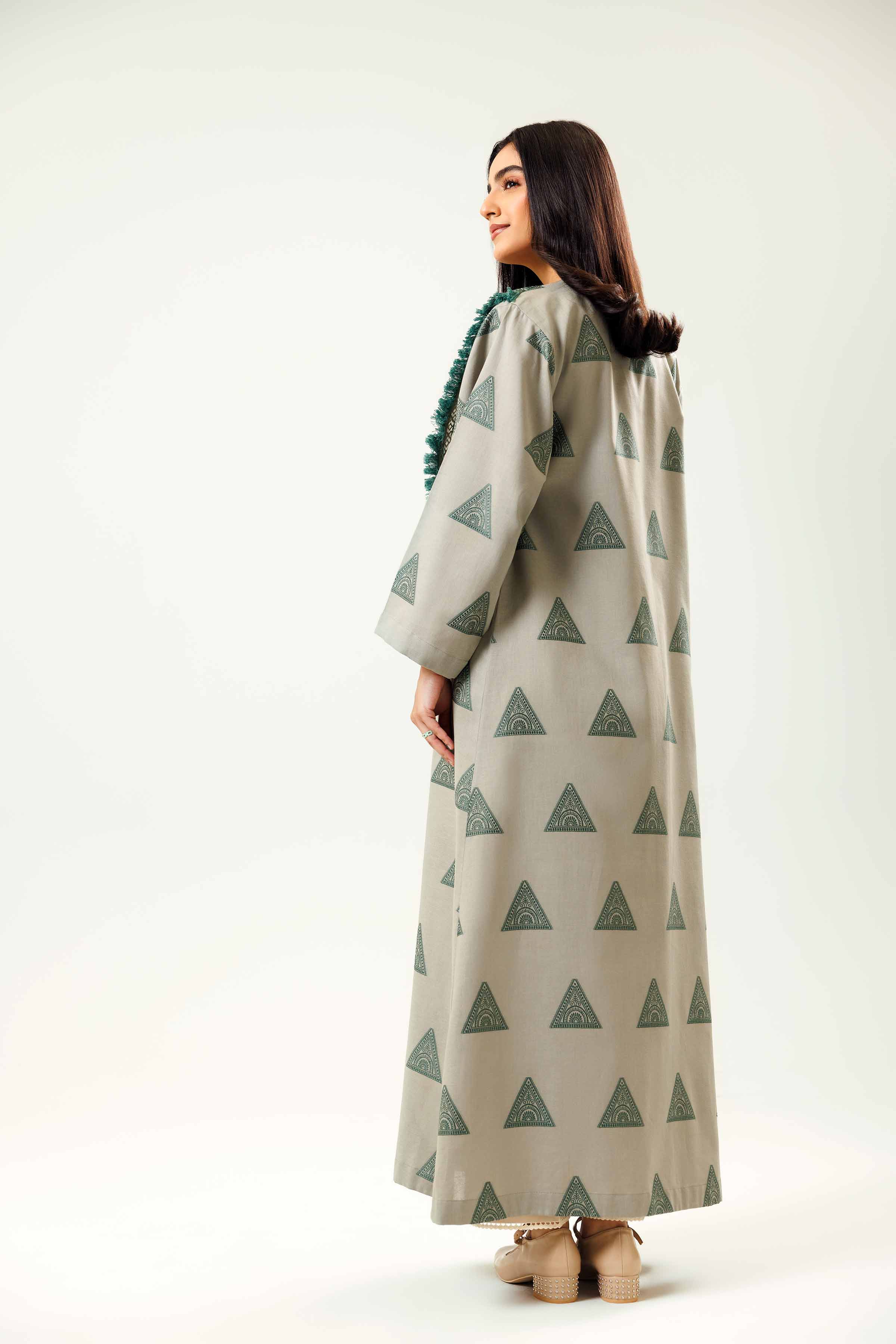 Embroidered Gown - FSW24-03 - Image 3