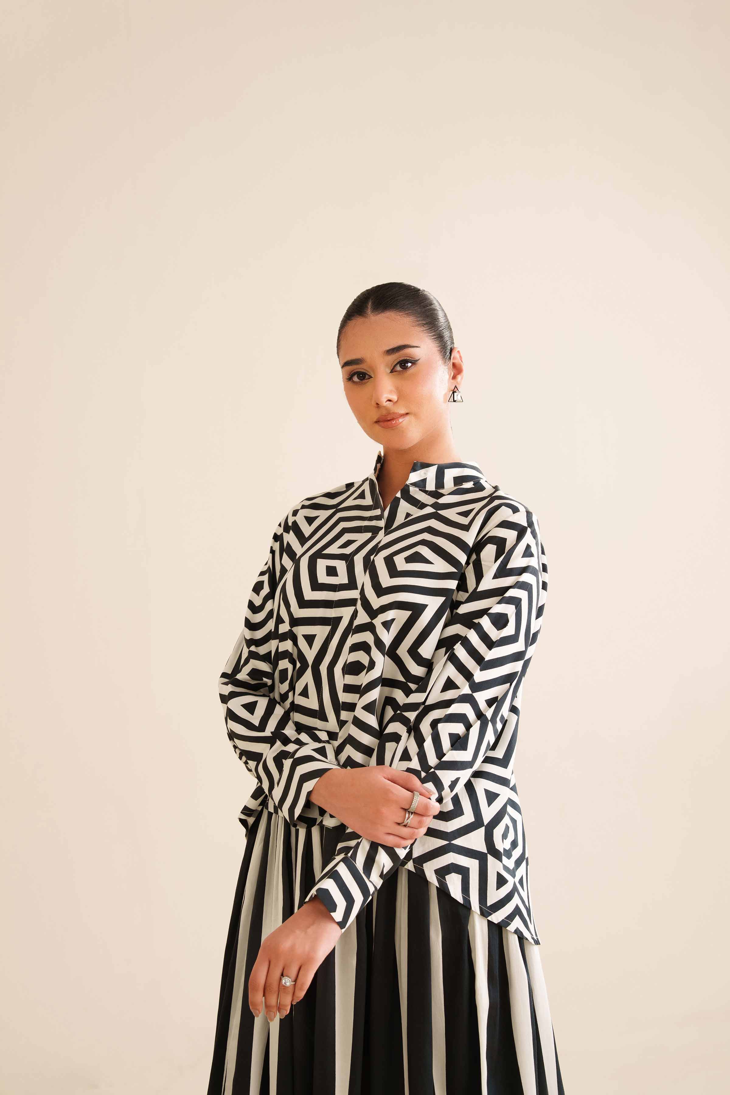 2 Piece - Printed Suit - FW25-23 - Image 4