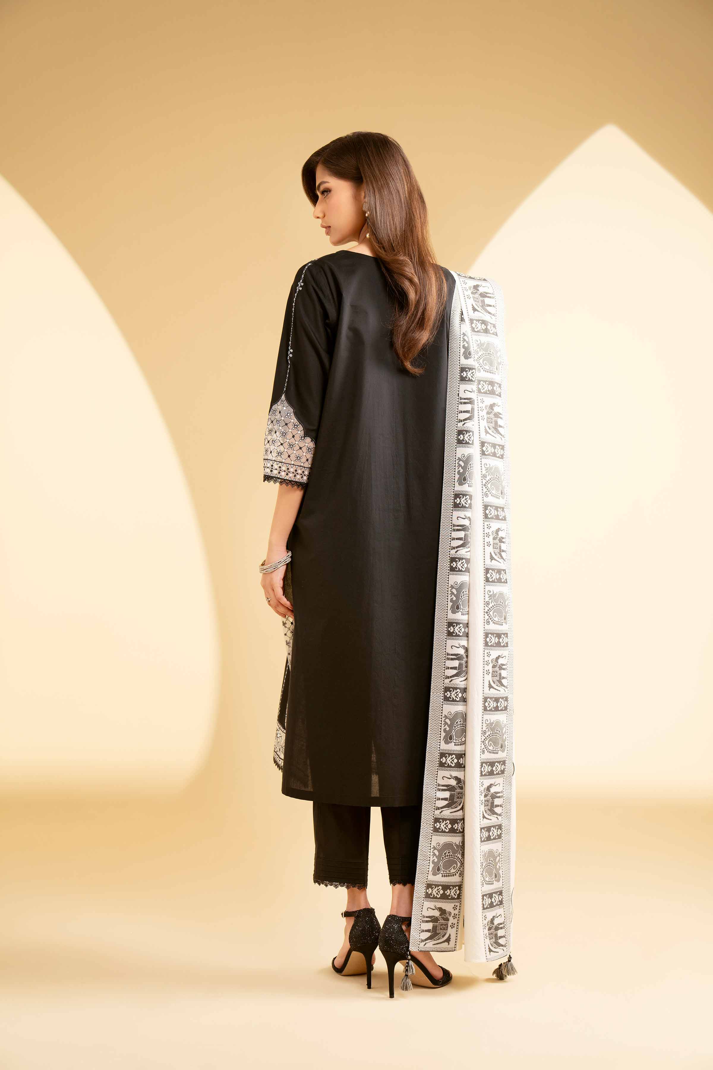 3 Piece - Embroidered Suit - KFE25-01 - Image 3