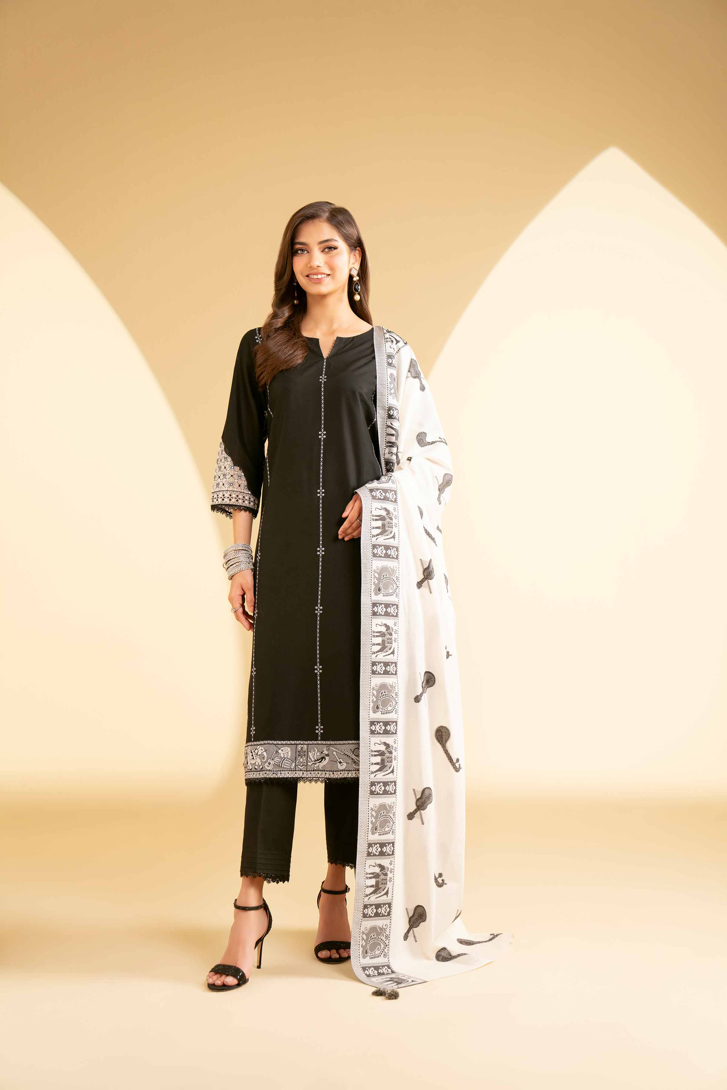 3 Piece - Embroidered Suit - KFE25-01 - Image 4