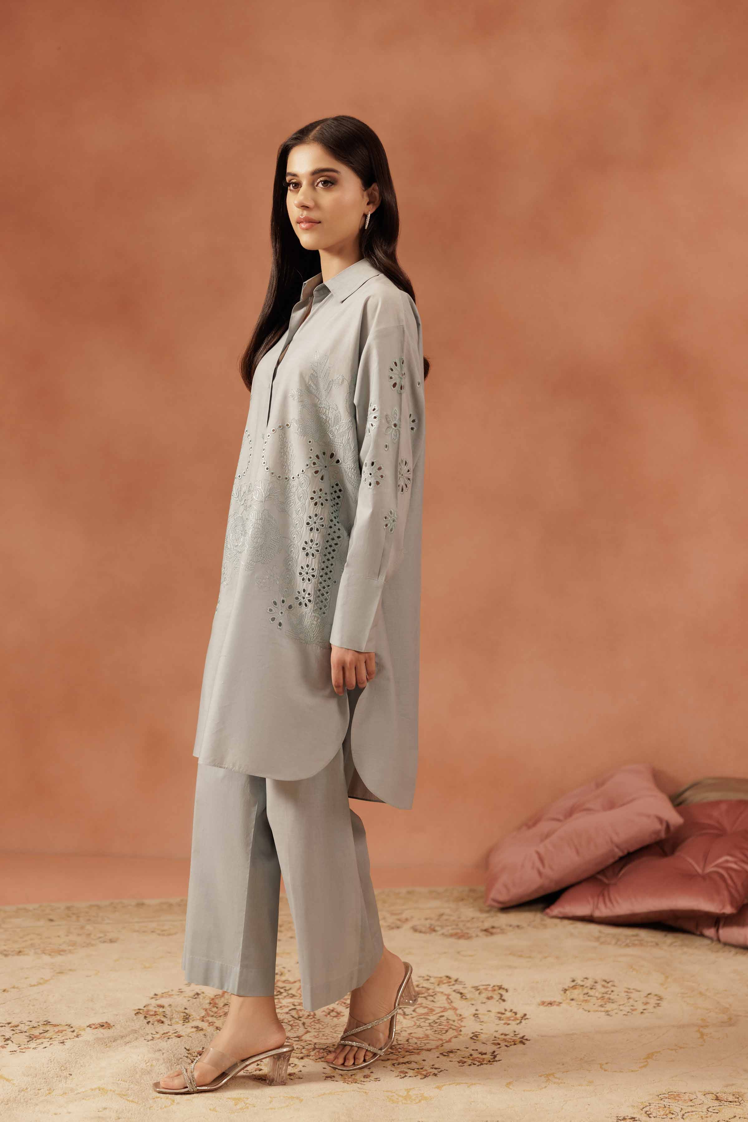 2 Piece - Embroidered Suit - KFE25-111 - Image 8