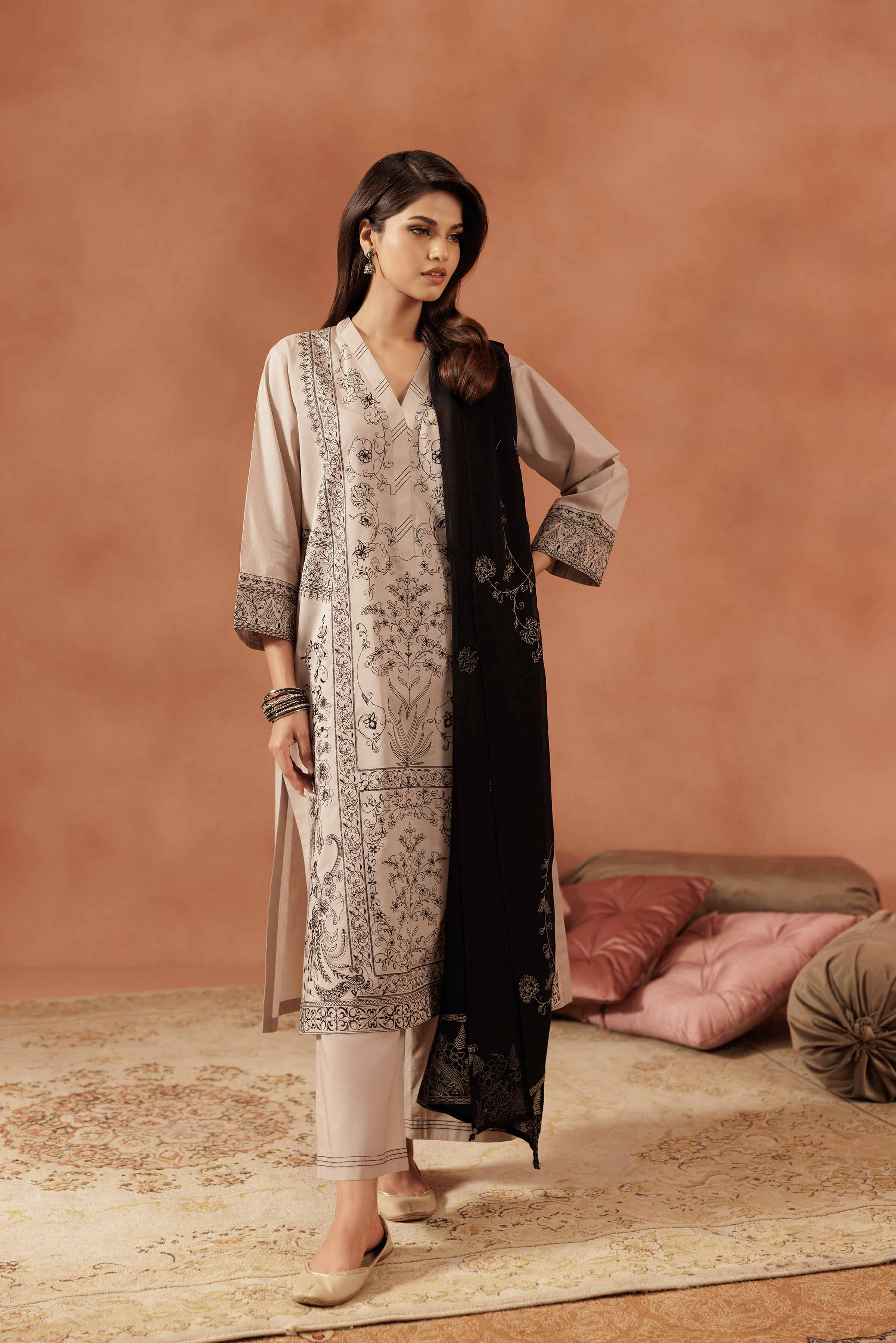 3 Piece - Embroidered Suit - KFE25-179 - Image 4