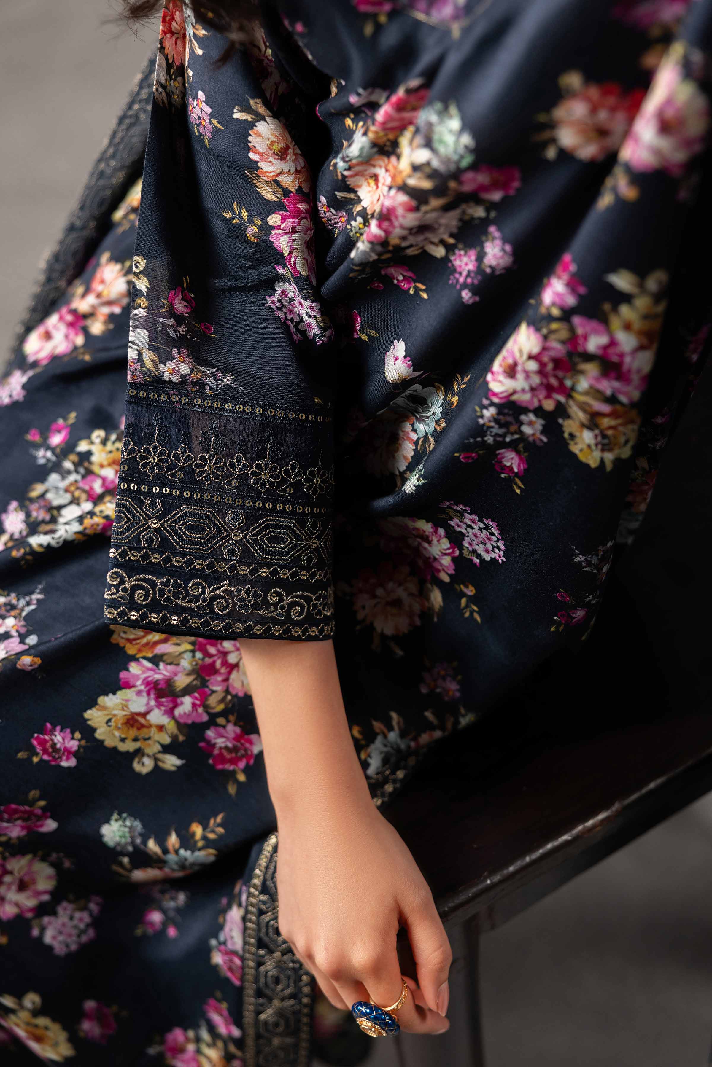 3 Piece - Printed Embroidered Suit - KFE26-118 - Image 7