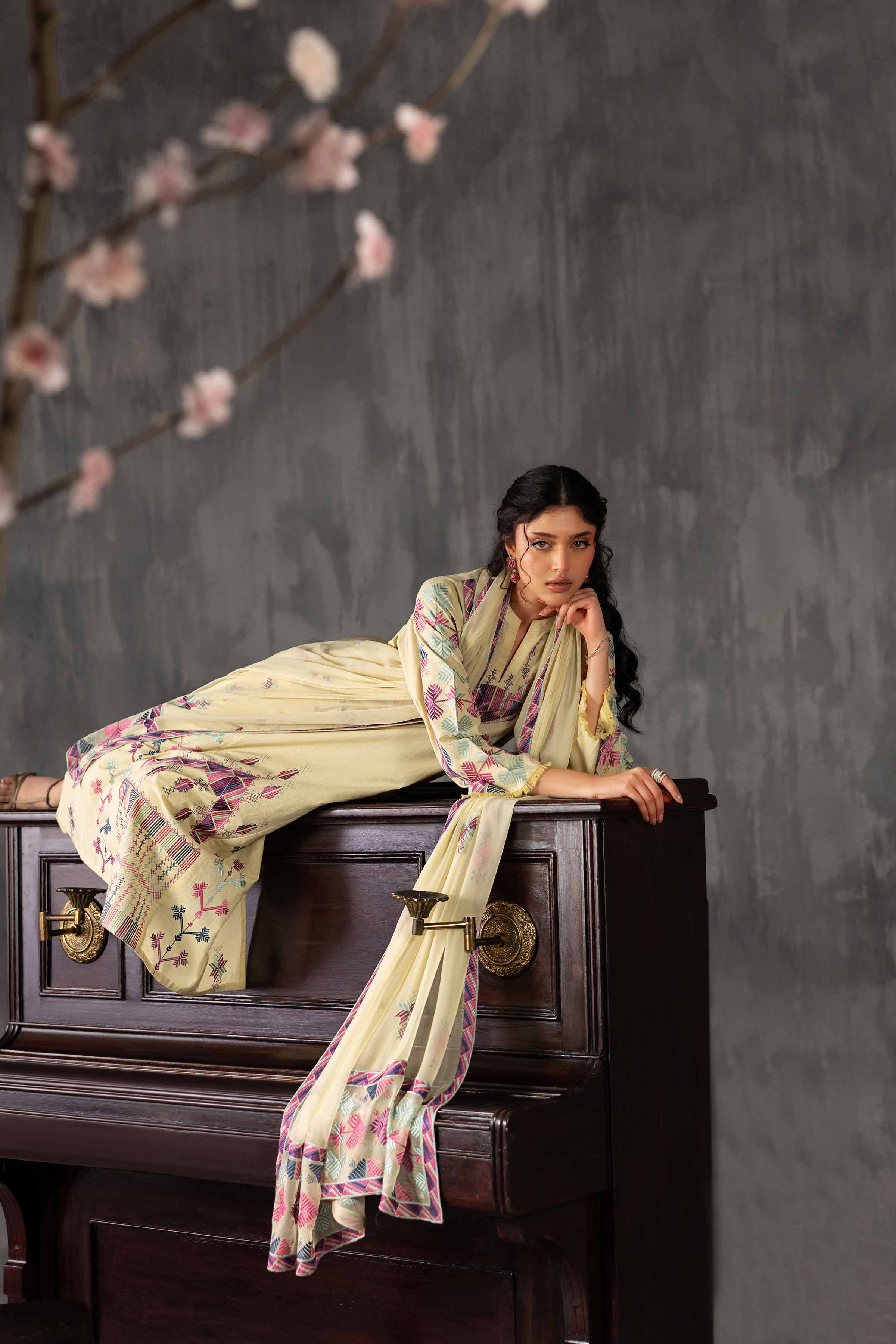 3 Piece - Embroidered Suit - KFE26-94 - Image 7