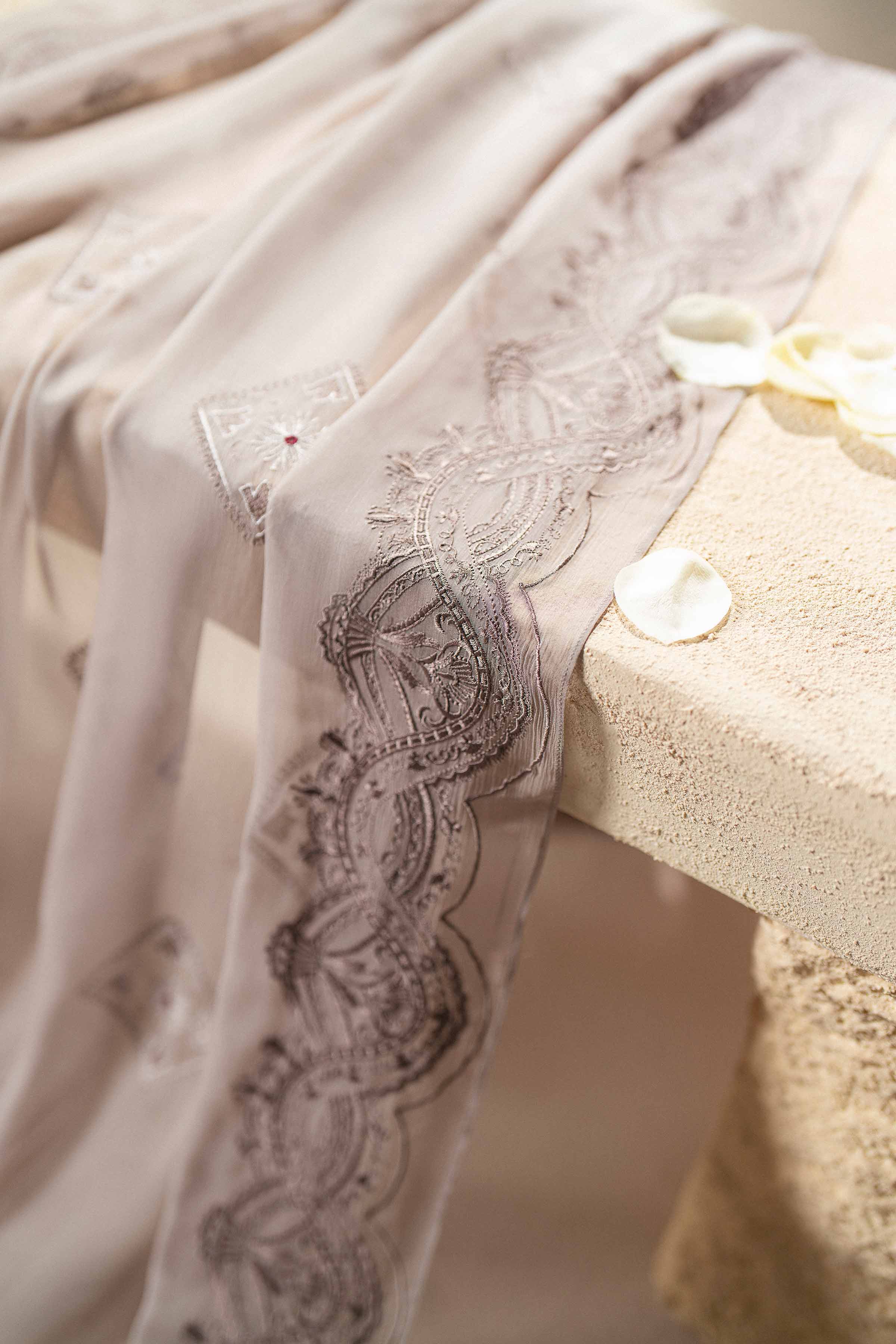 Embroidered Dupatta - KFS25-101 - Image 4
