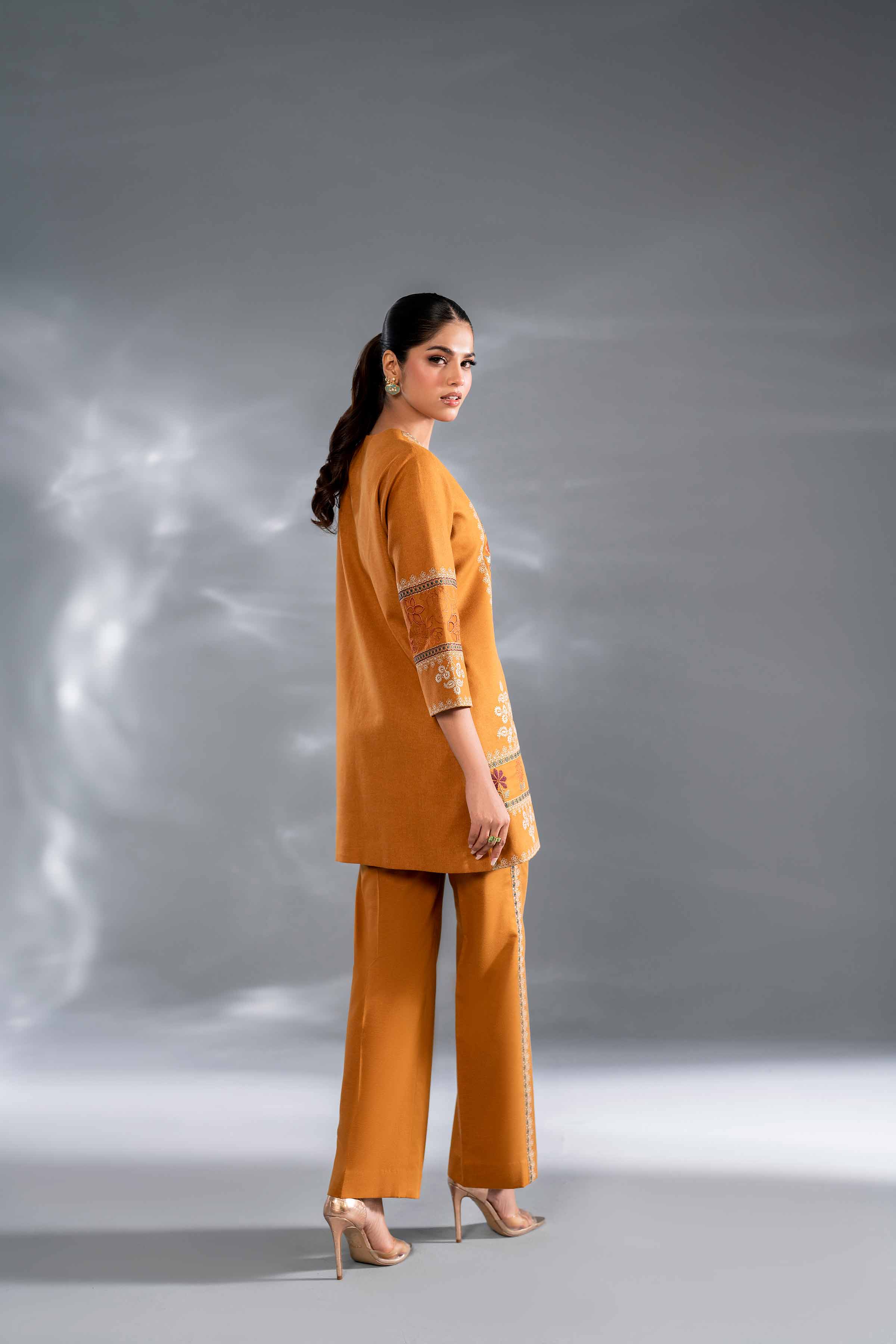 2 Piece - Embroidered Suit - KFW24-100 - Image 3