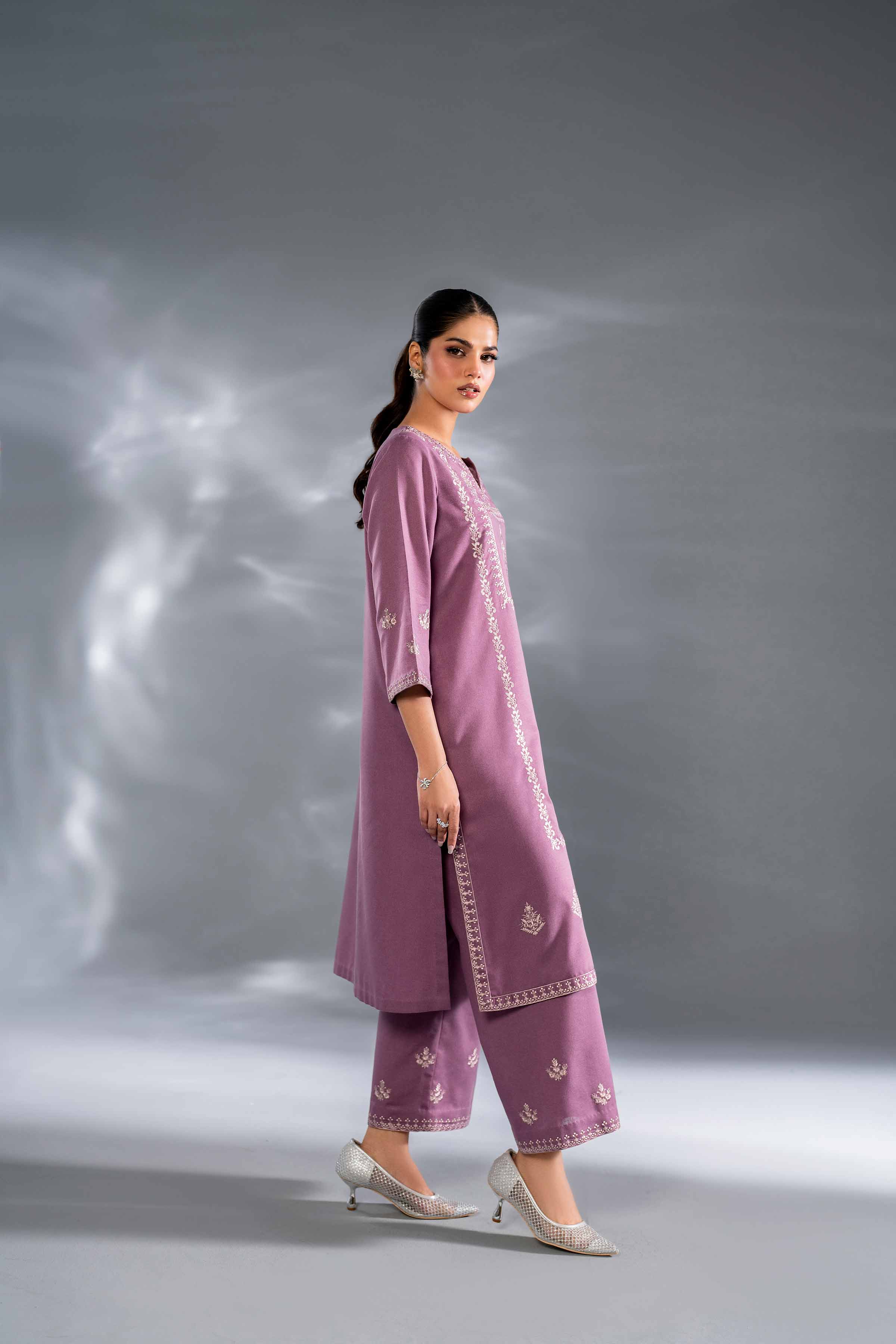 2 Piece - Embroidered Suit - KFW24-116 - Image 3