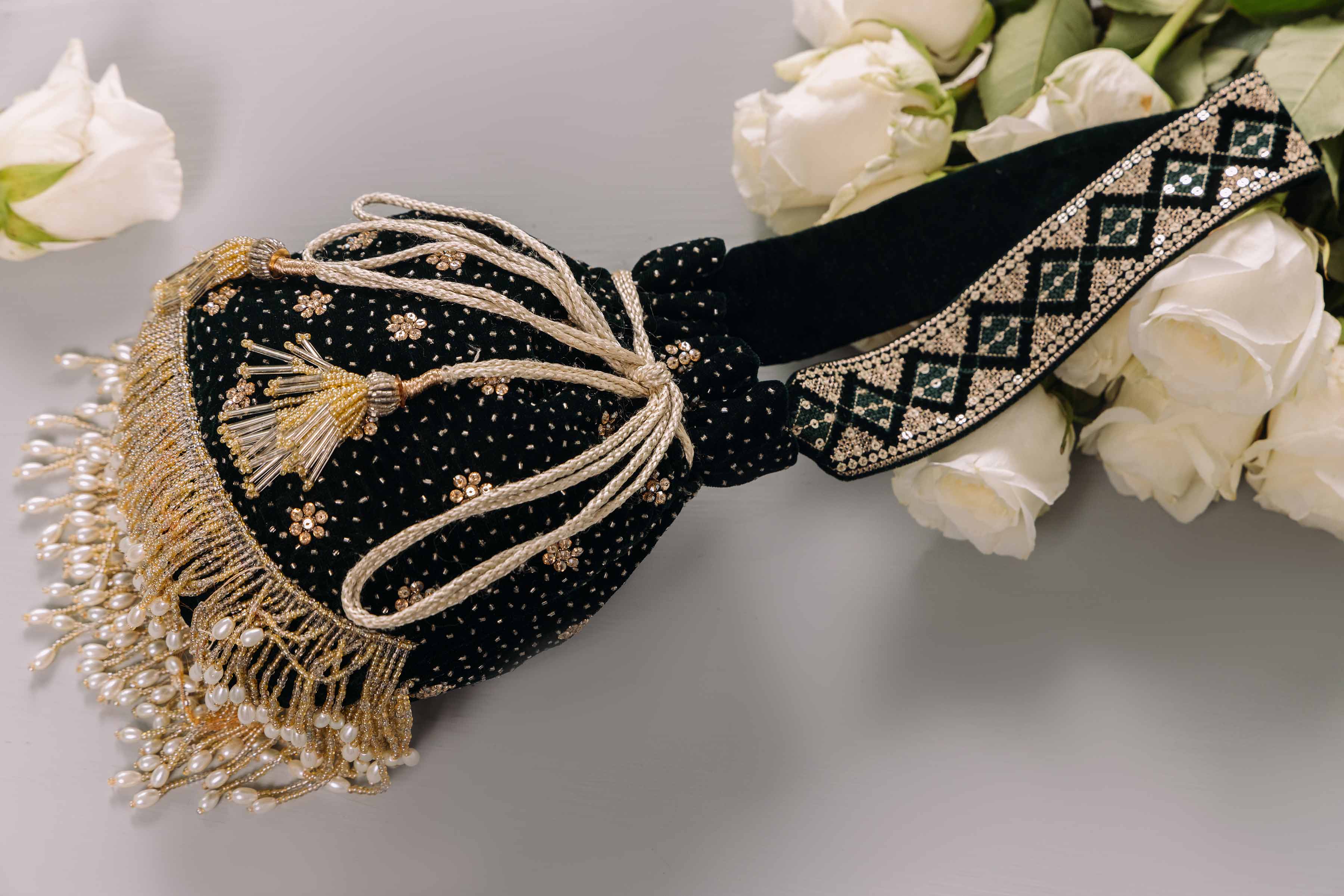 Embroidered Pouch - KFW24-144 - Image 2