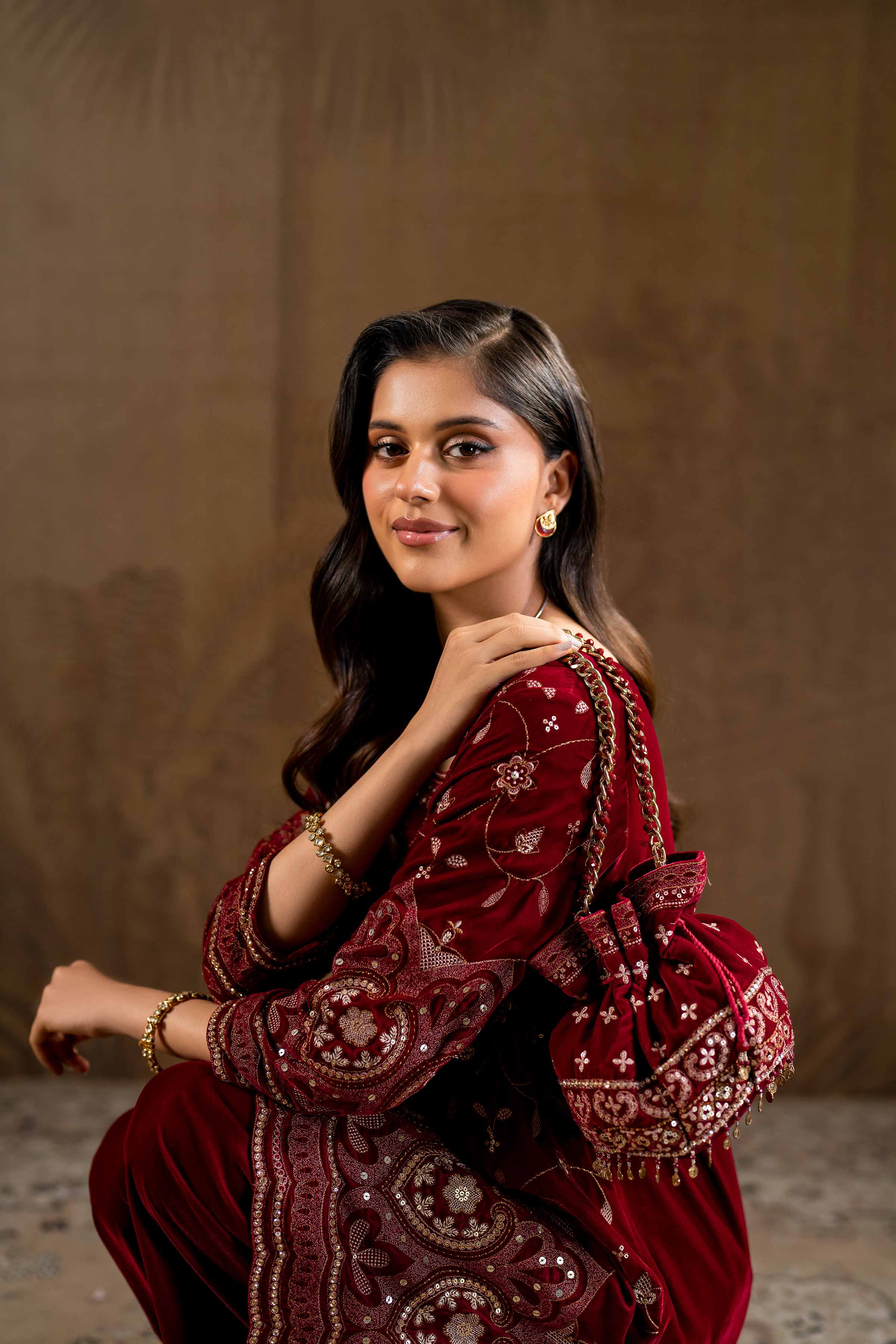 Embroidered Pouch - KFW24-148 - Image 4