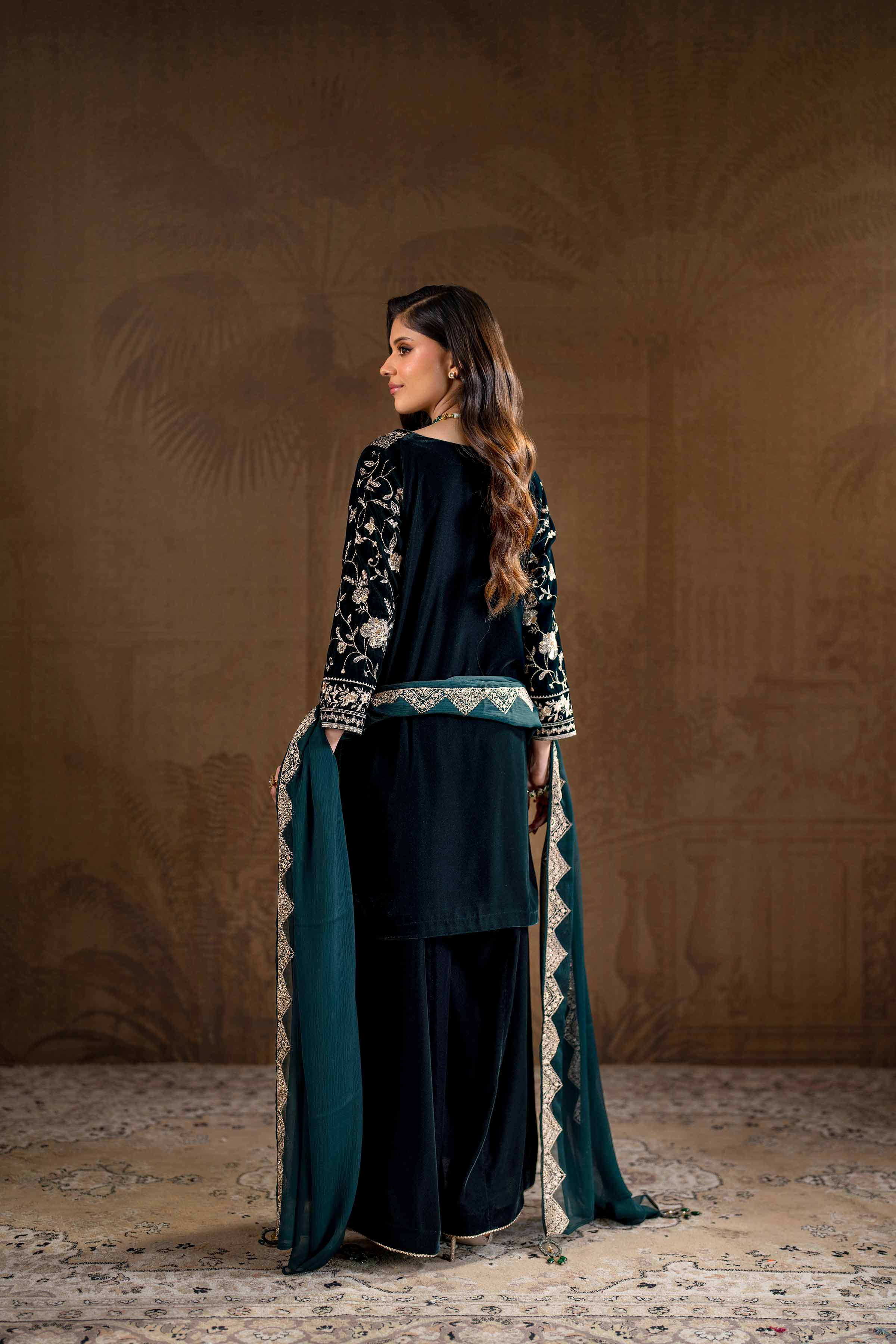 3 Piece - Embroidered Suit - KFW24-26 - Image 3