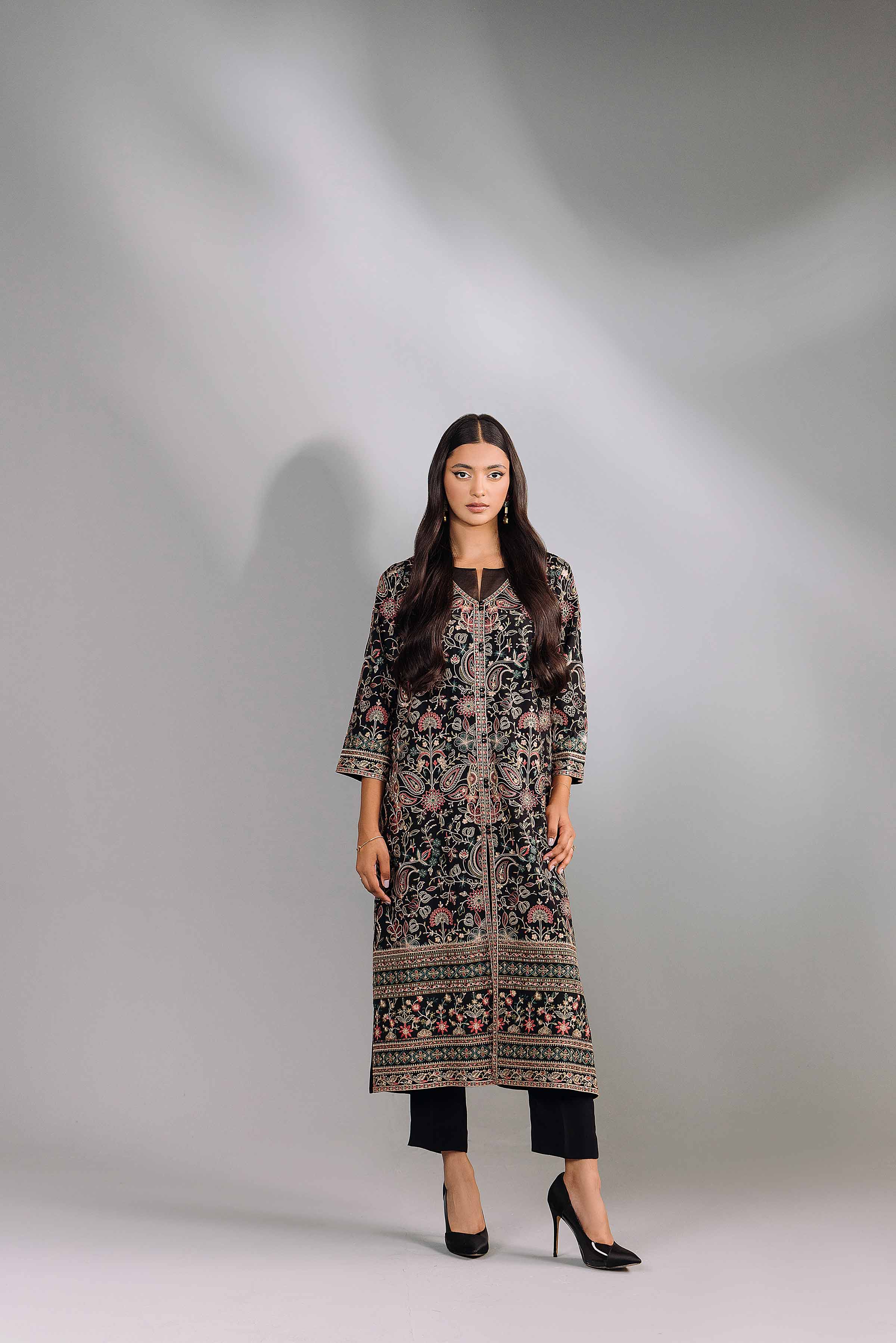 2 Piece - Embroidered Suit - KFW24-90 - Image 5