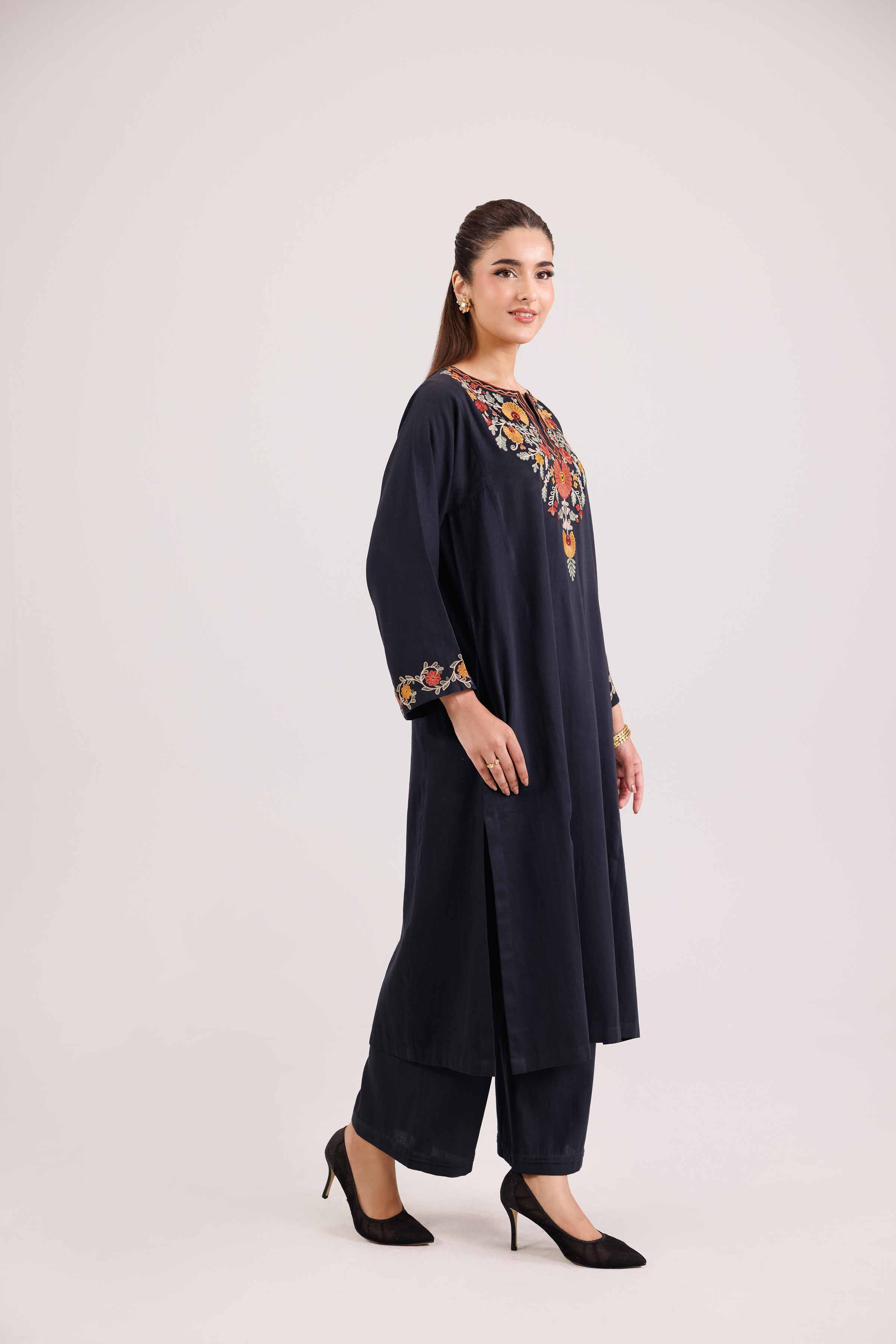 2 Piece - Embroidered Suit - KFW25-179 - Image 5