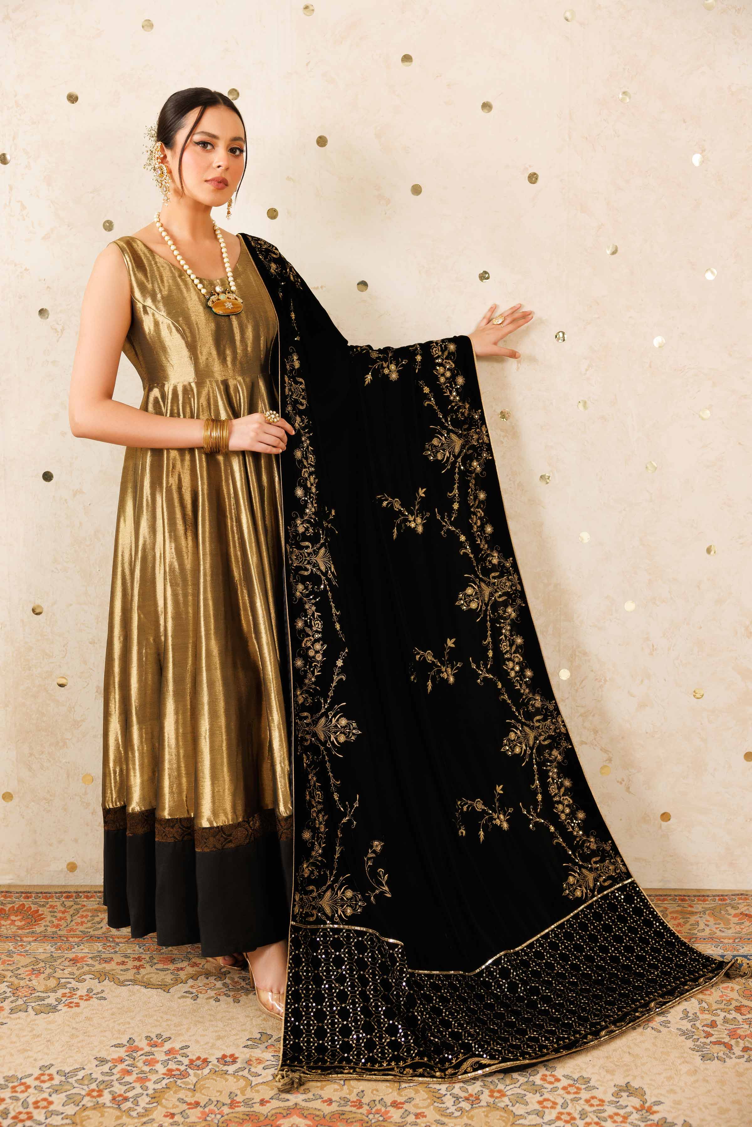 Embroidered Shawl - KFW25-49 - Image 6