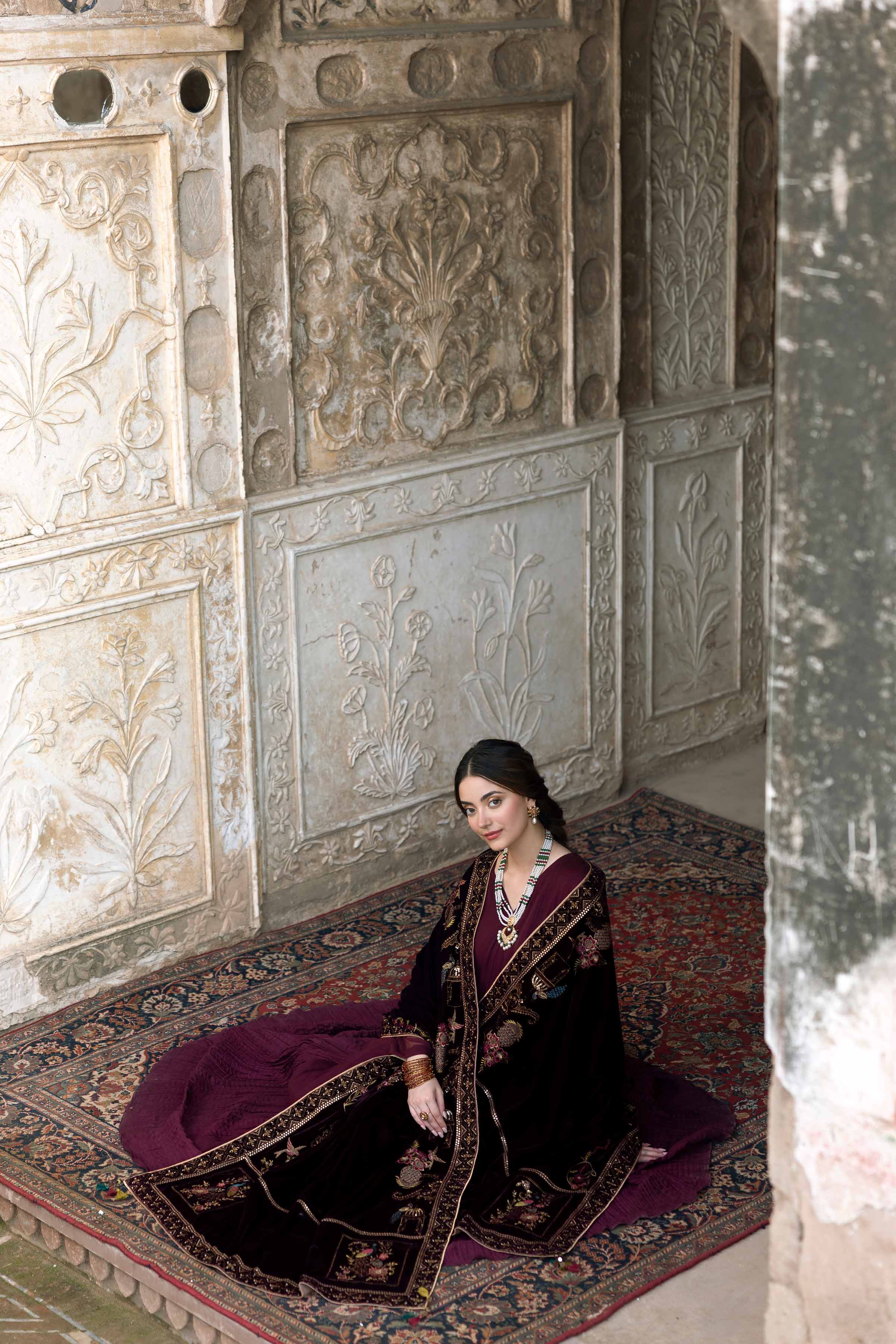 Embroidered Shawl - KFW25-50 - Image 8