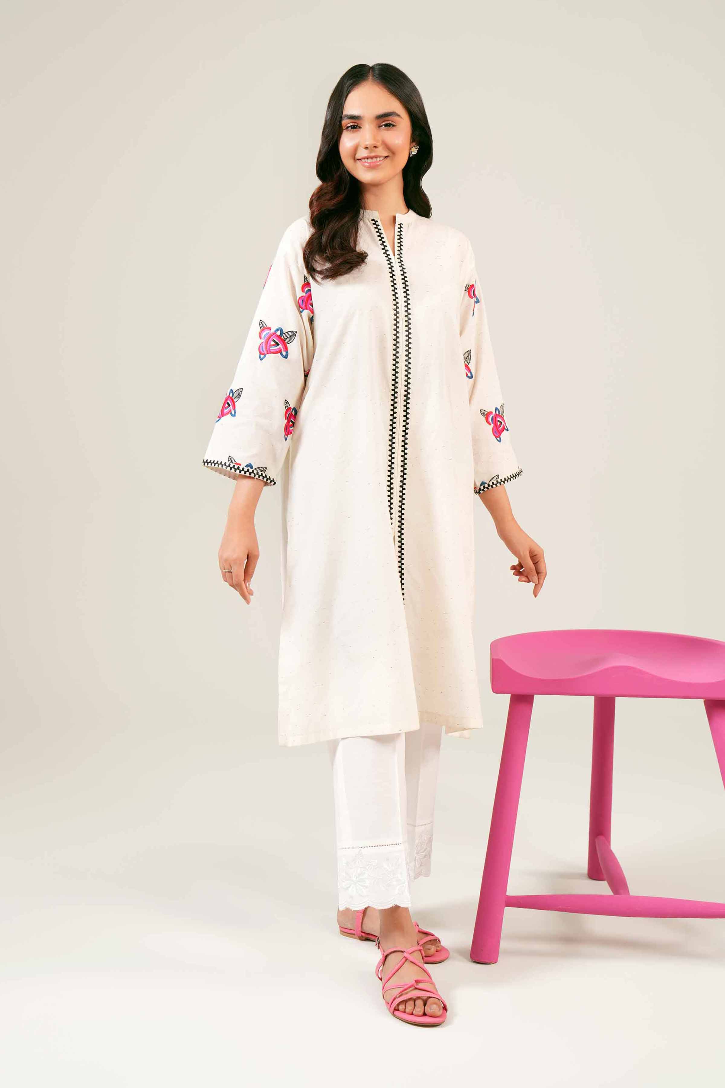 Embroidered Shirt - PE24-101 - Image 2