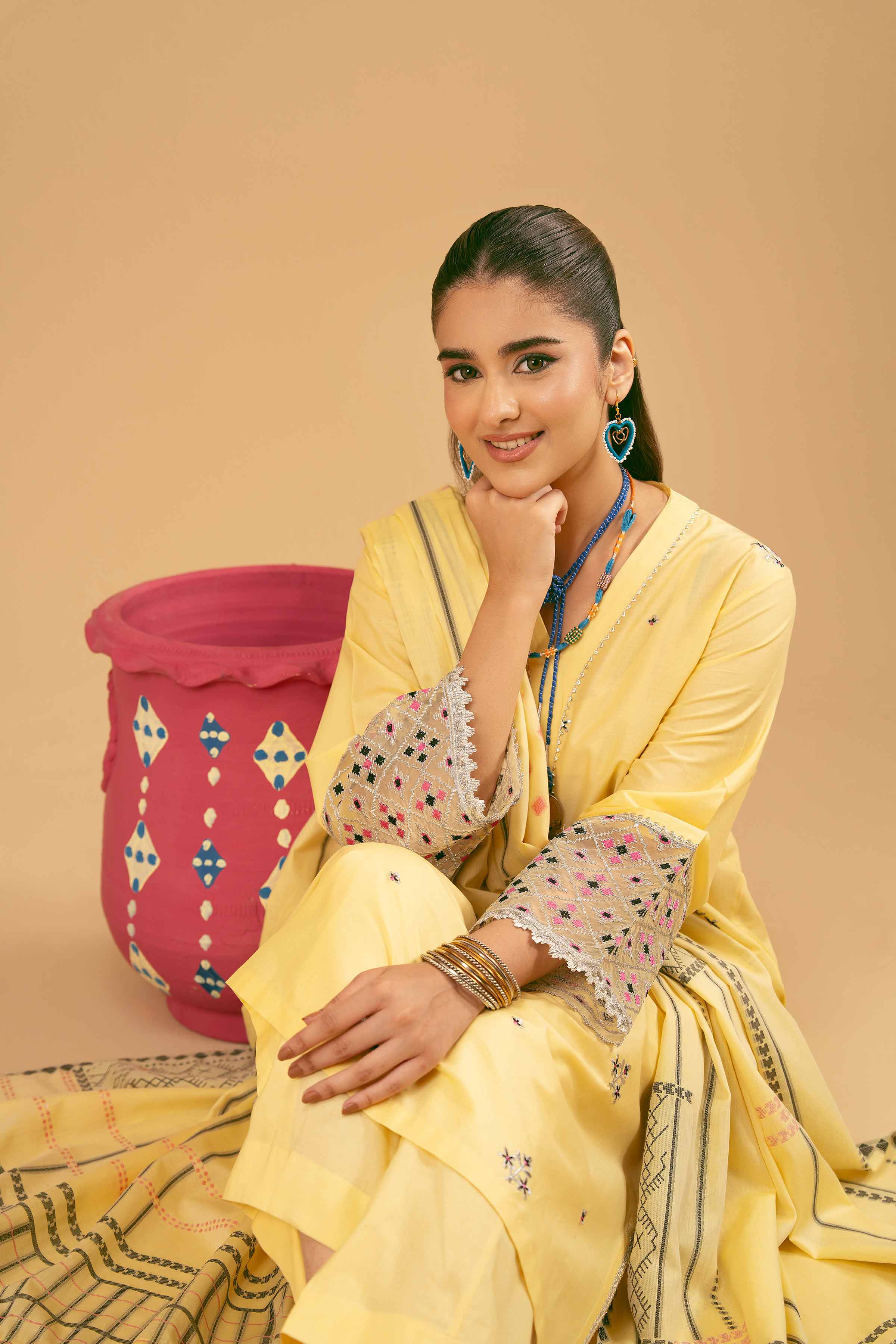 3 Piece - Embroidered Suit - PE25-100 - Image 8
