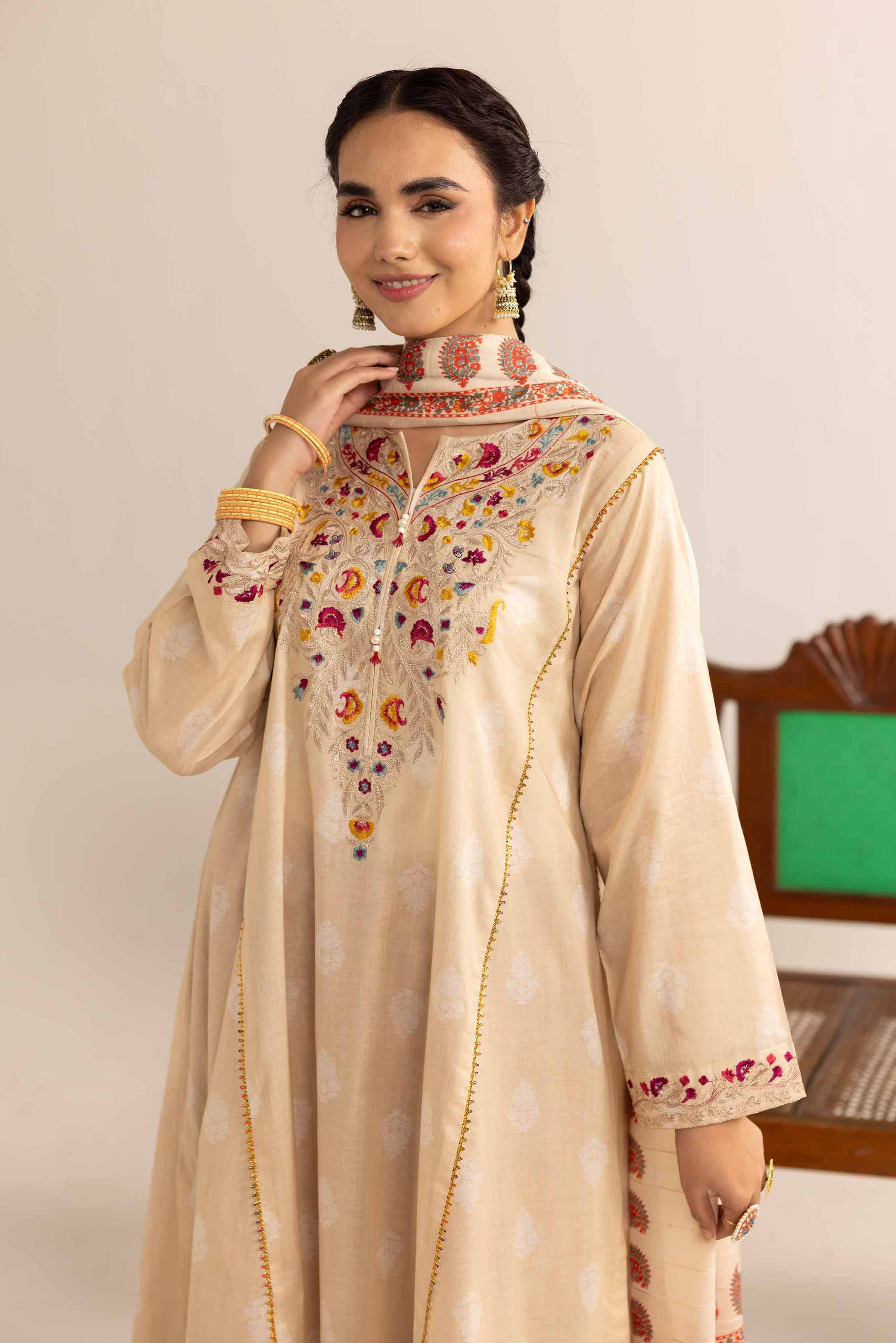 3 Piece - Printed Embroidered Suit - PE25-108 - Image 2