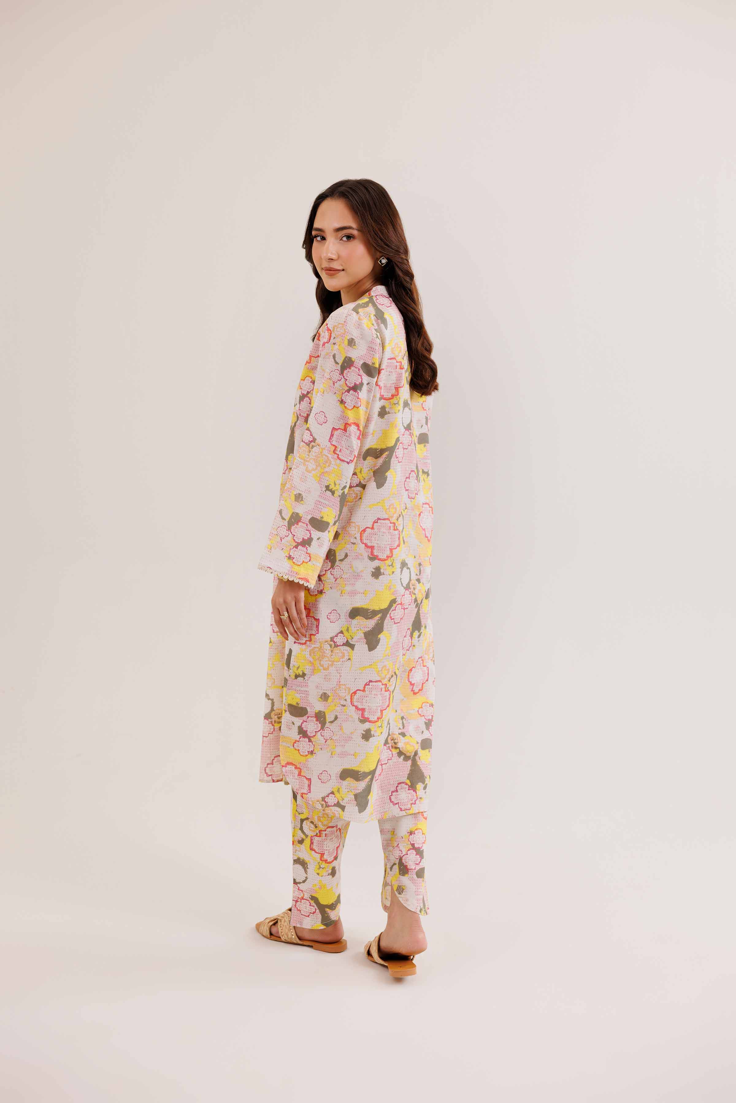 2 Piece - Printed Suit - PE25-334 - Image 3