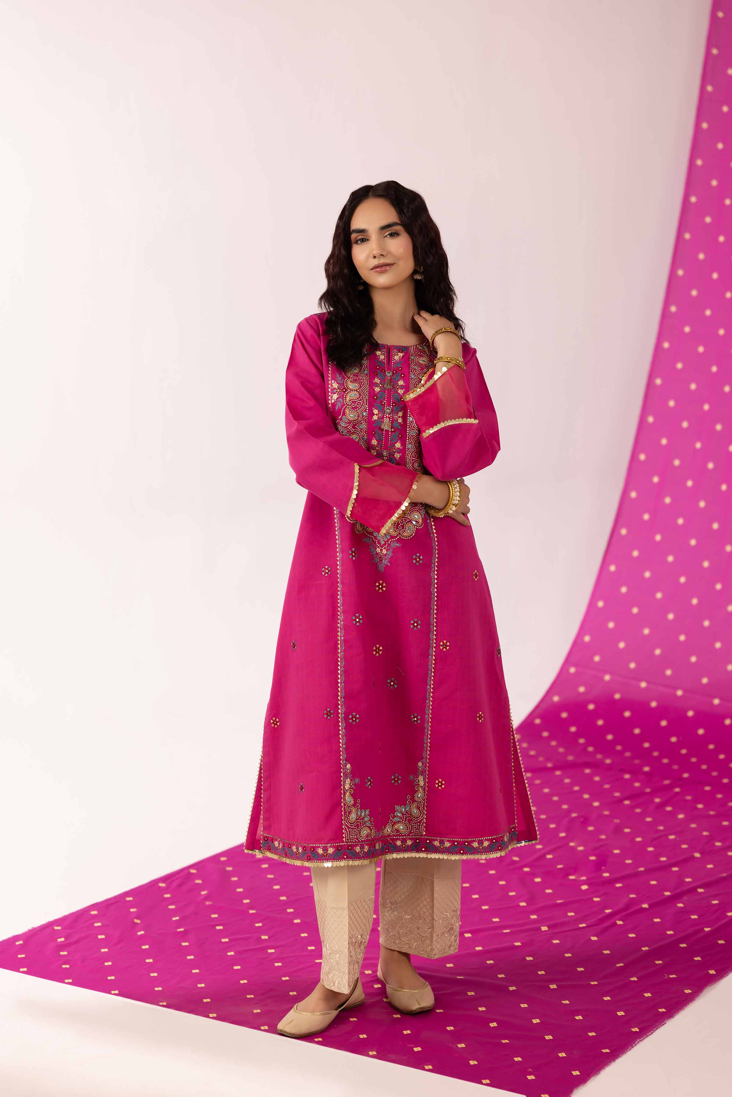 Embroidered Shirt - PE25-37 - Image 4