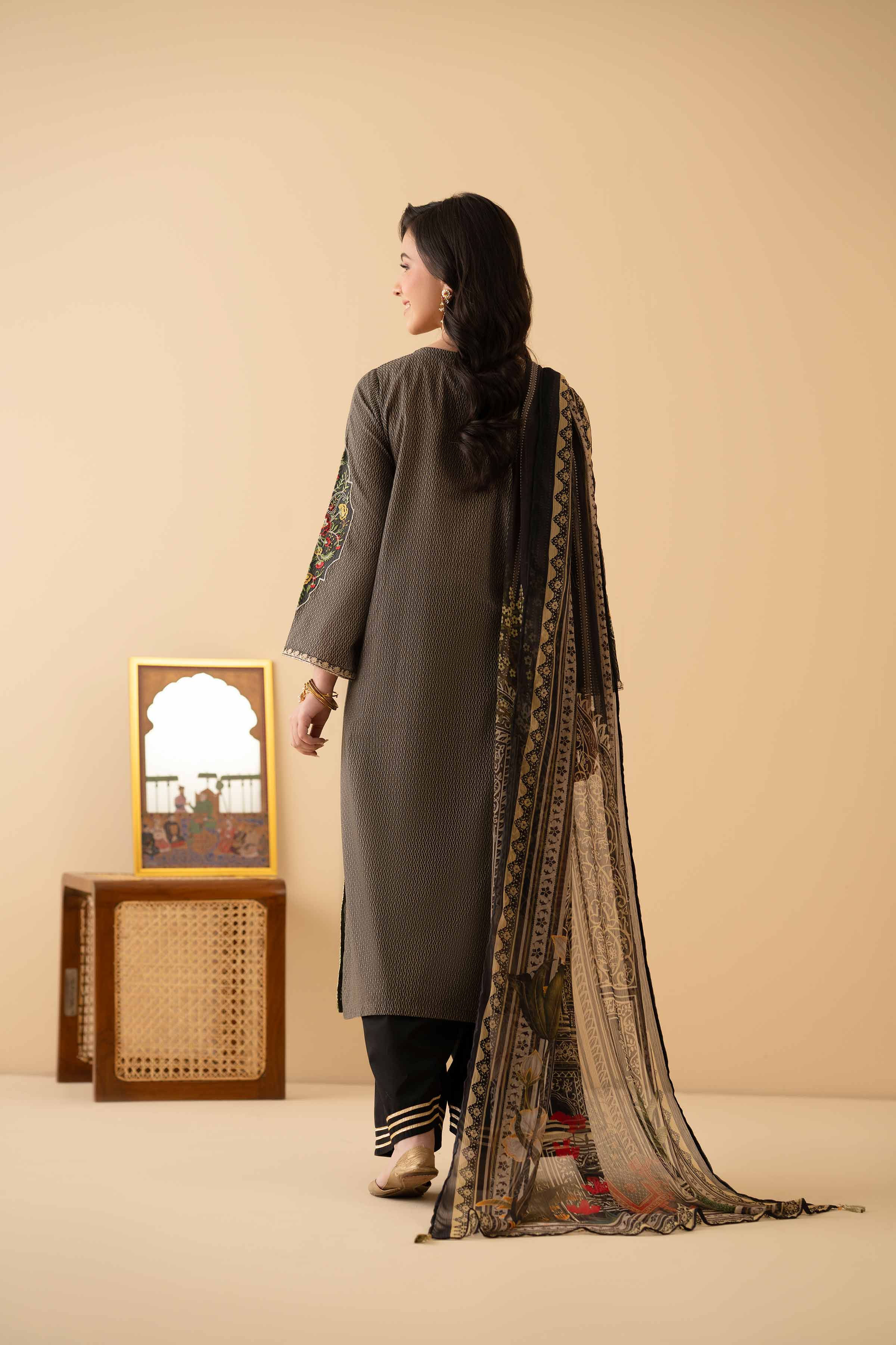 2 Piece - Printed Embroidered Suit - PE25-475 - Image 11