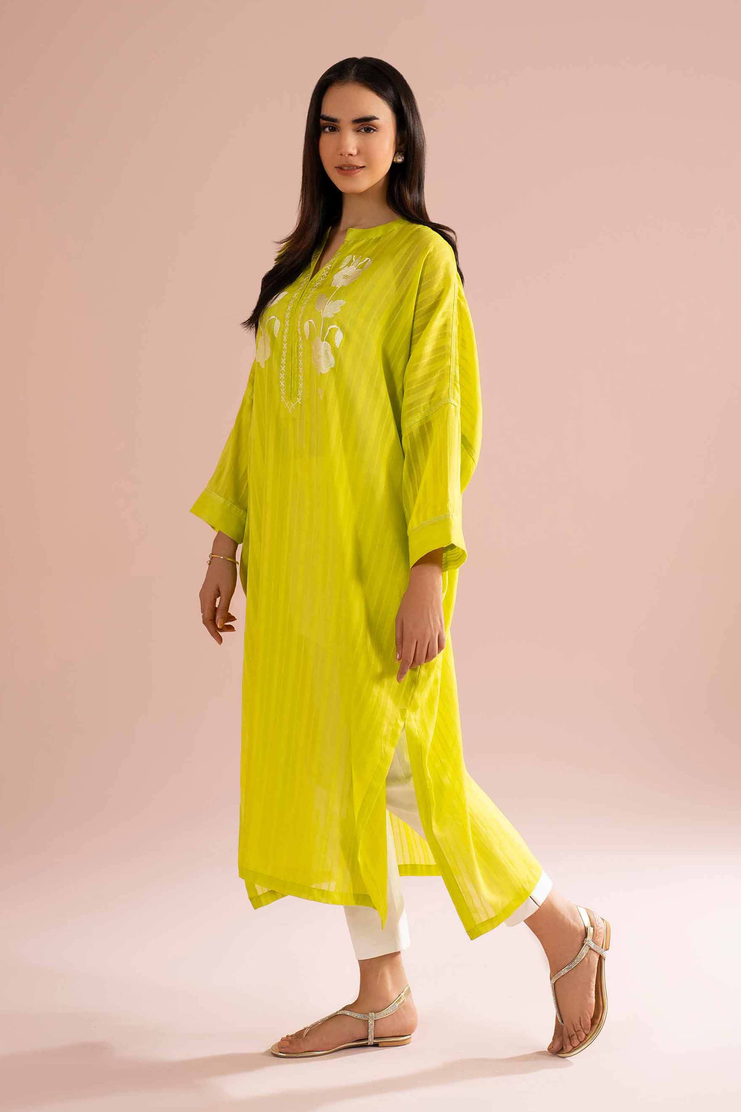 Embroidered Shirt - PE26-06 - Image 3