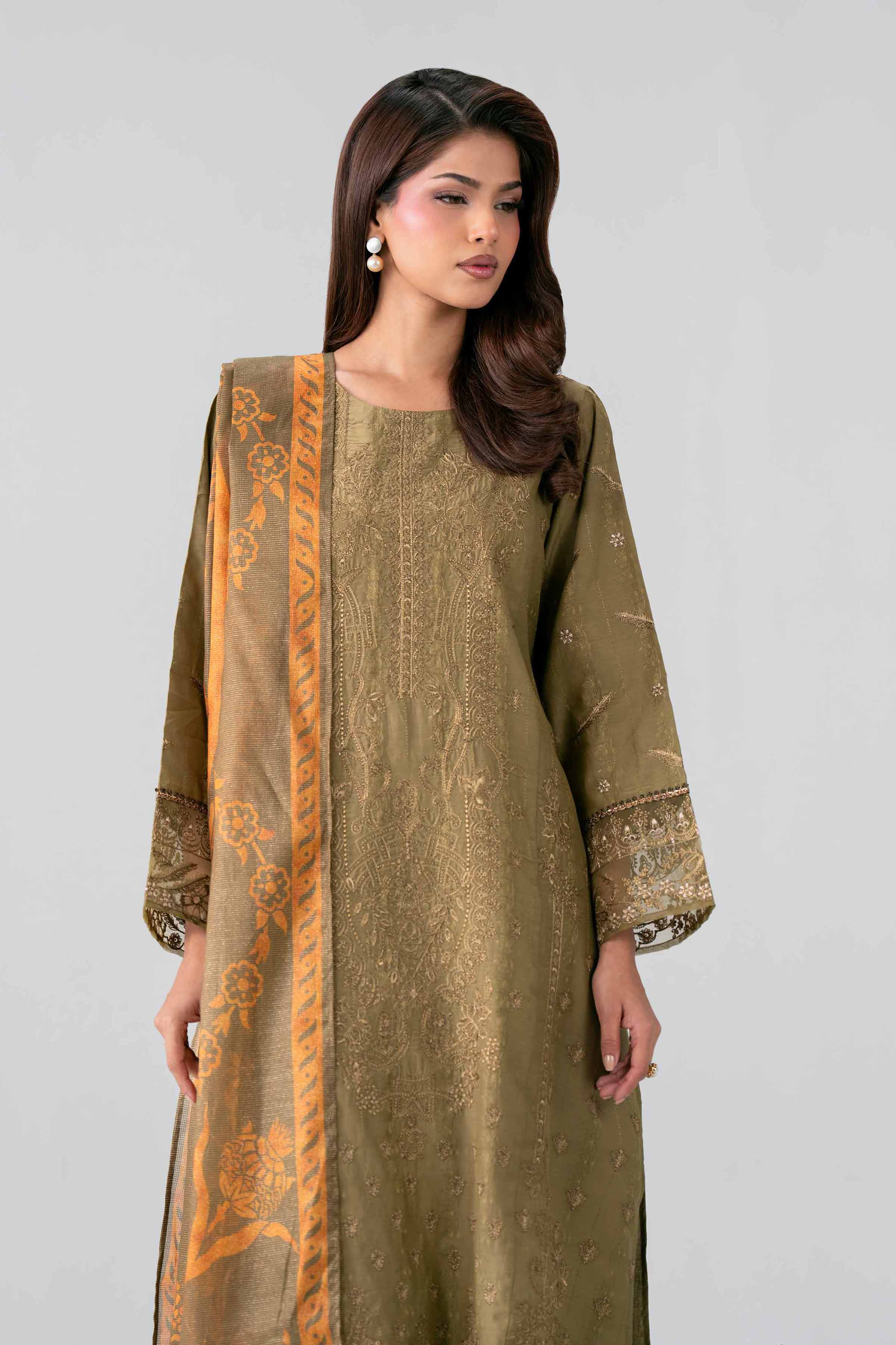 3 Piece - Embroidered Suit - PE26-120 - Image 8
