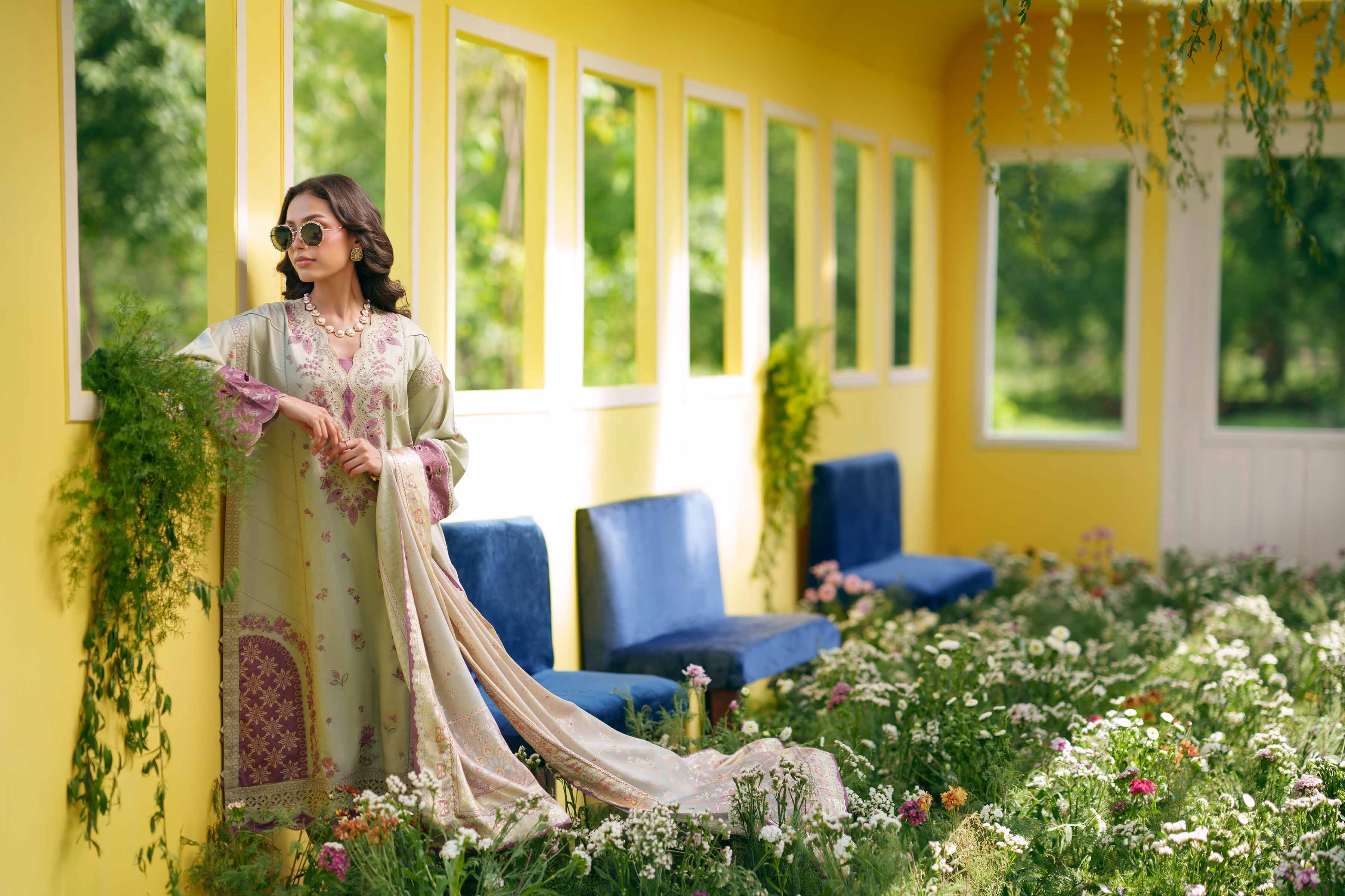 3 Piece - Embroidered Suit - PE26-126 - Image 8