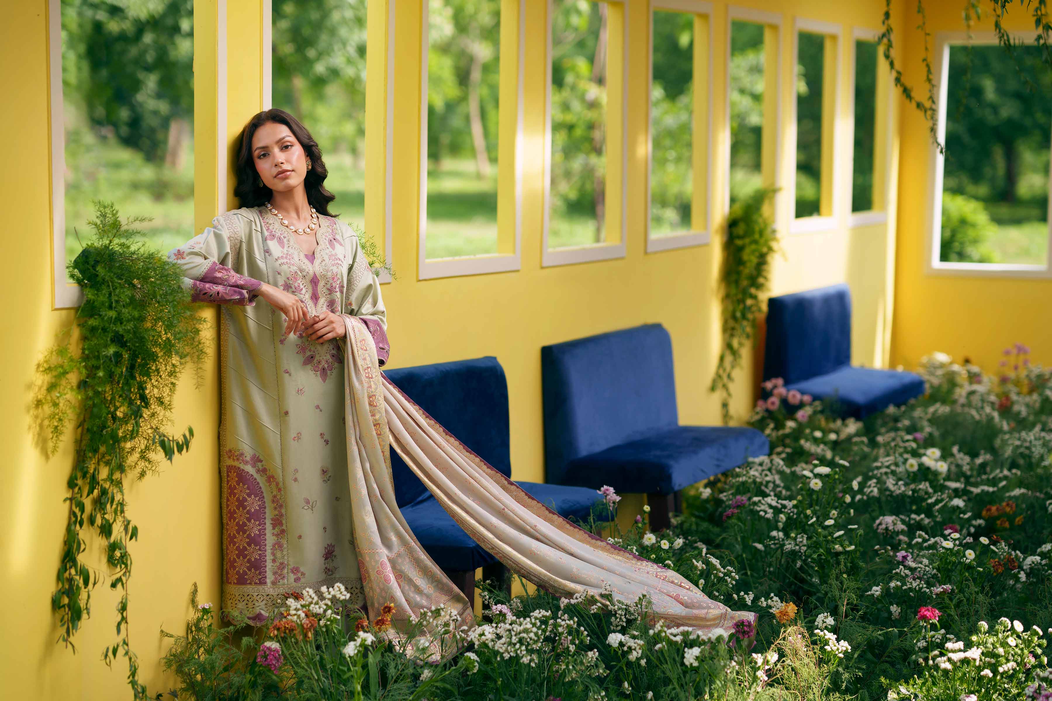 3 Piece - Embroidered Suit - PE26-126 - Image 9