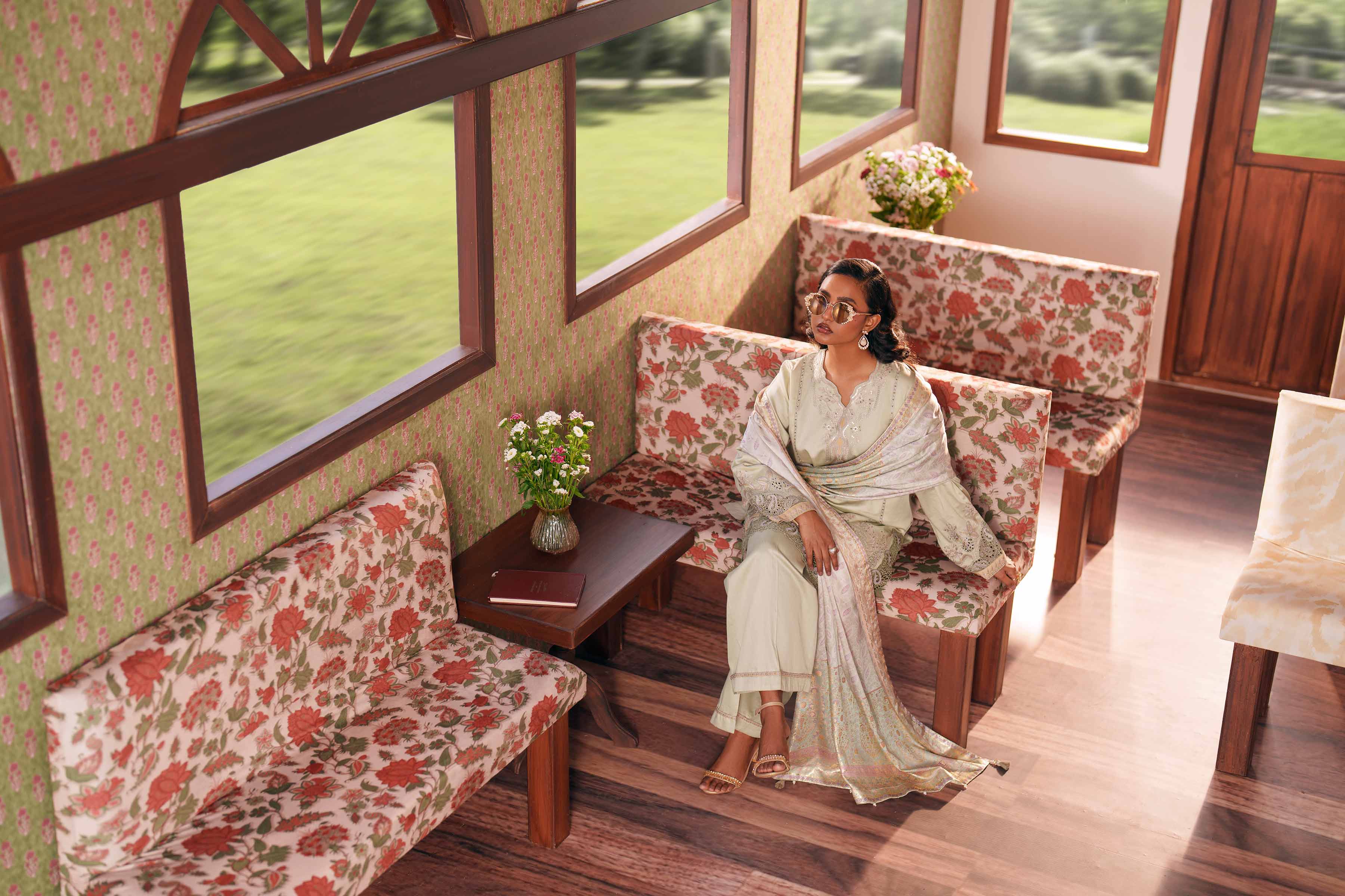3 Piece - Embroidered Suit - PE26-127 - Image 5