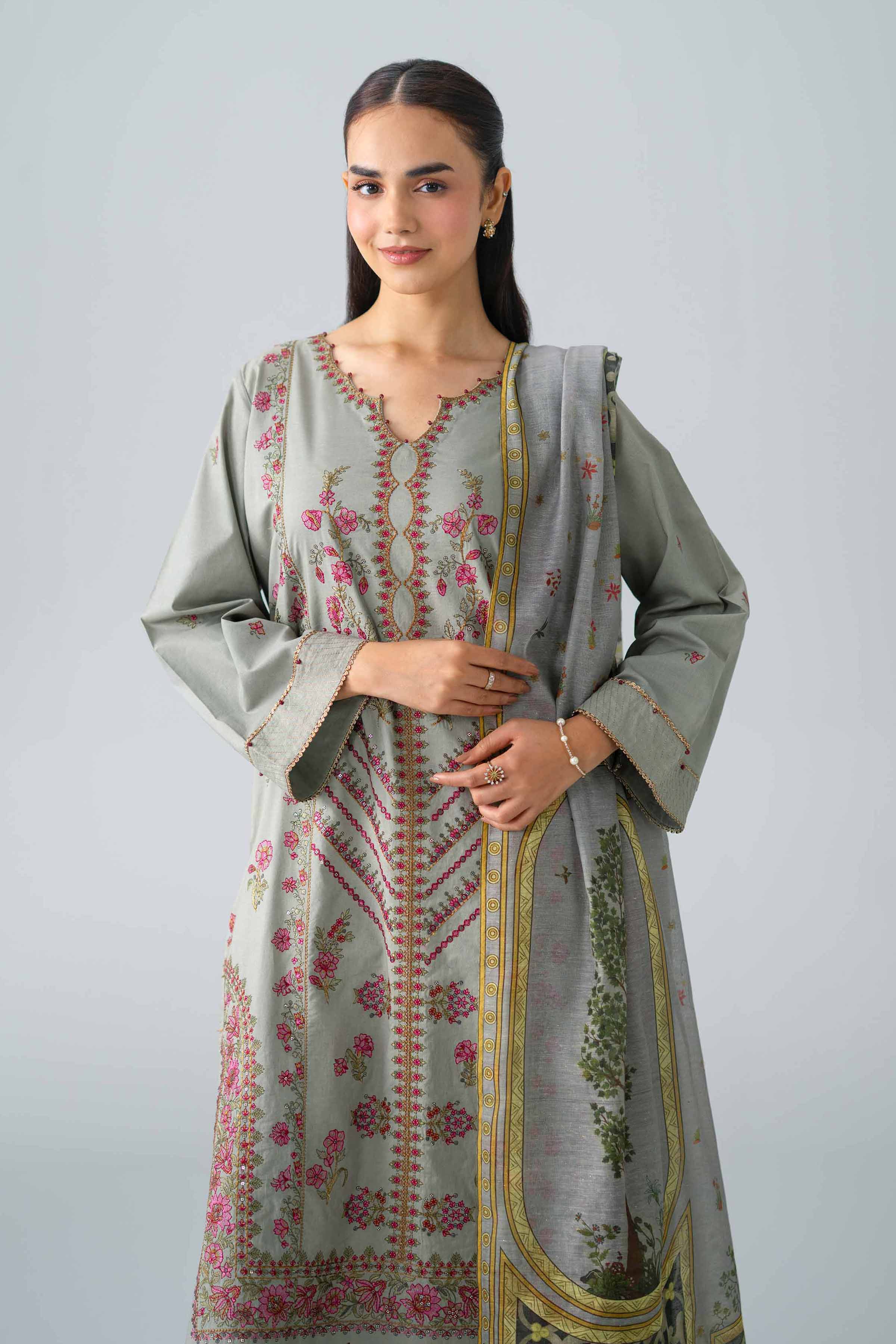 2 Piece - Embroidered Suit - PE26-145 - Image 8