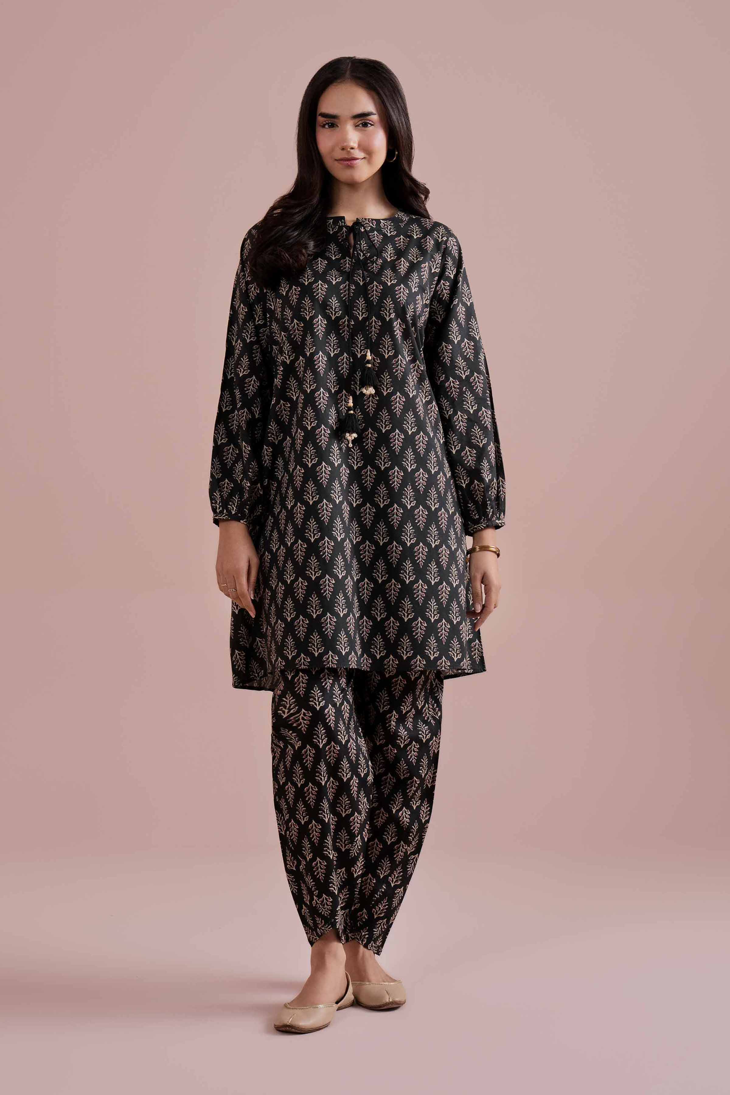 2 Piece - Printed Suit - PE26-176 - Image 4